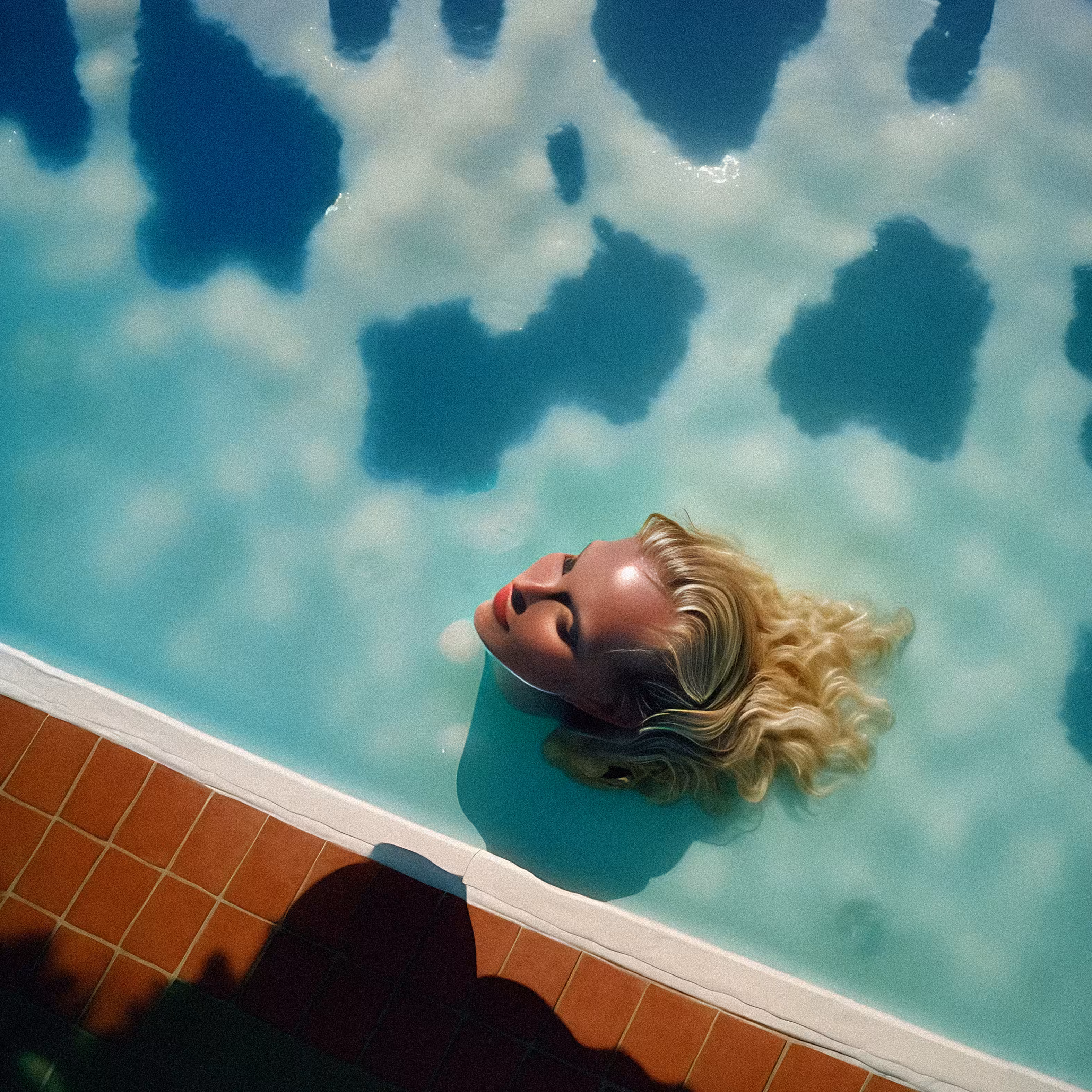 Jackie alone in the pool, room 333
