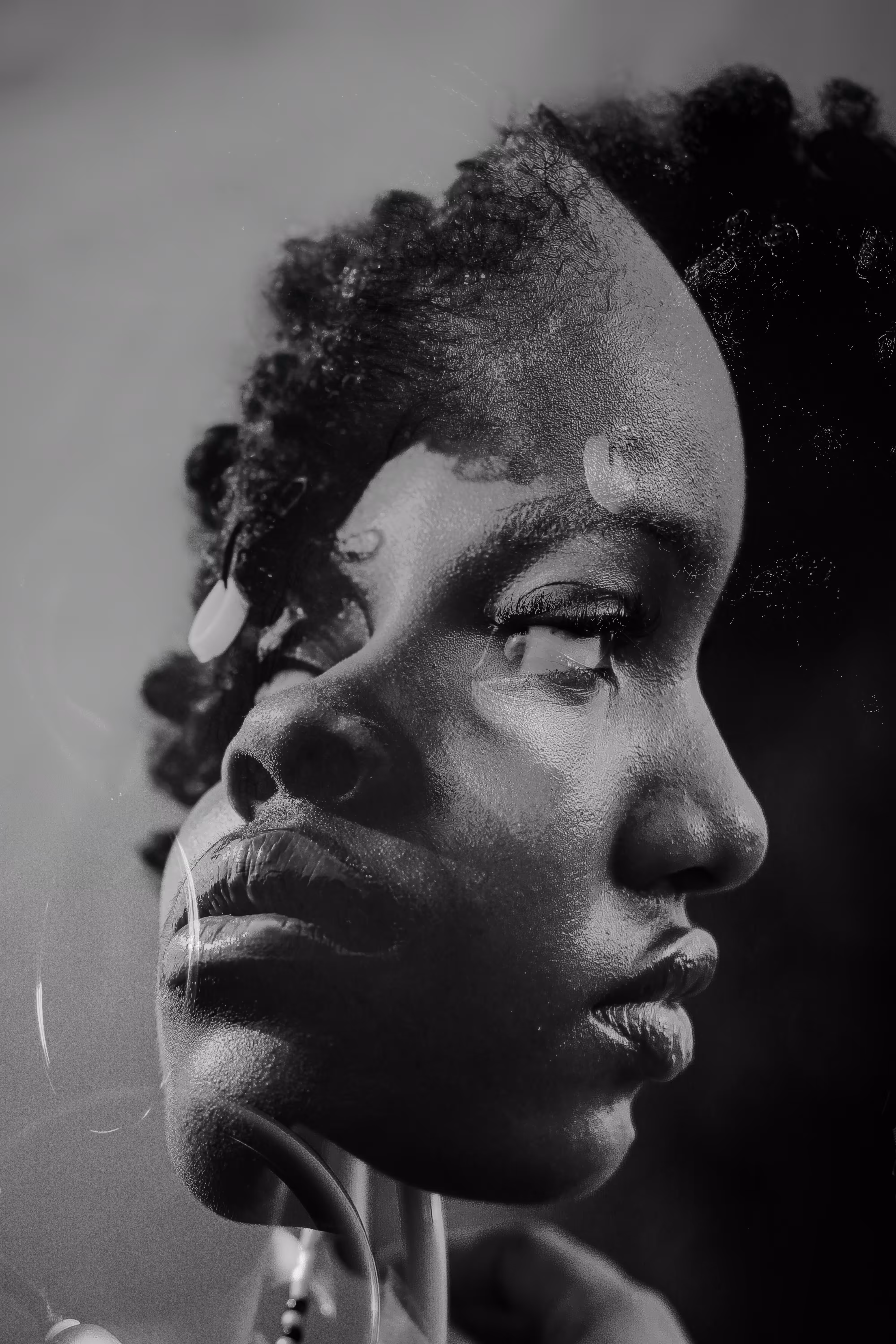 HER EMOTION IN MONOCHROME