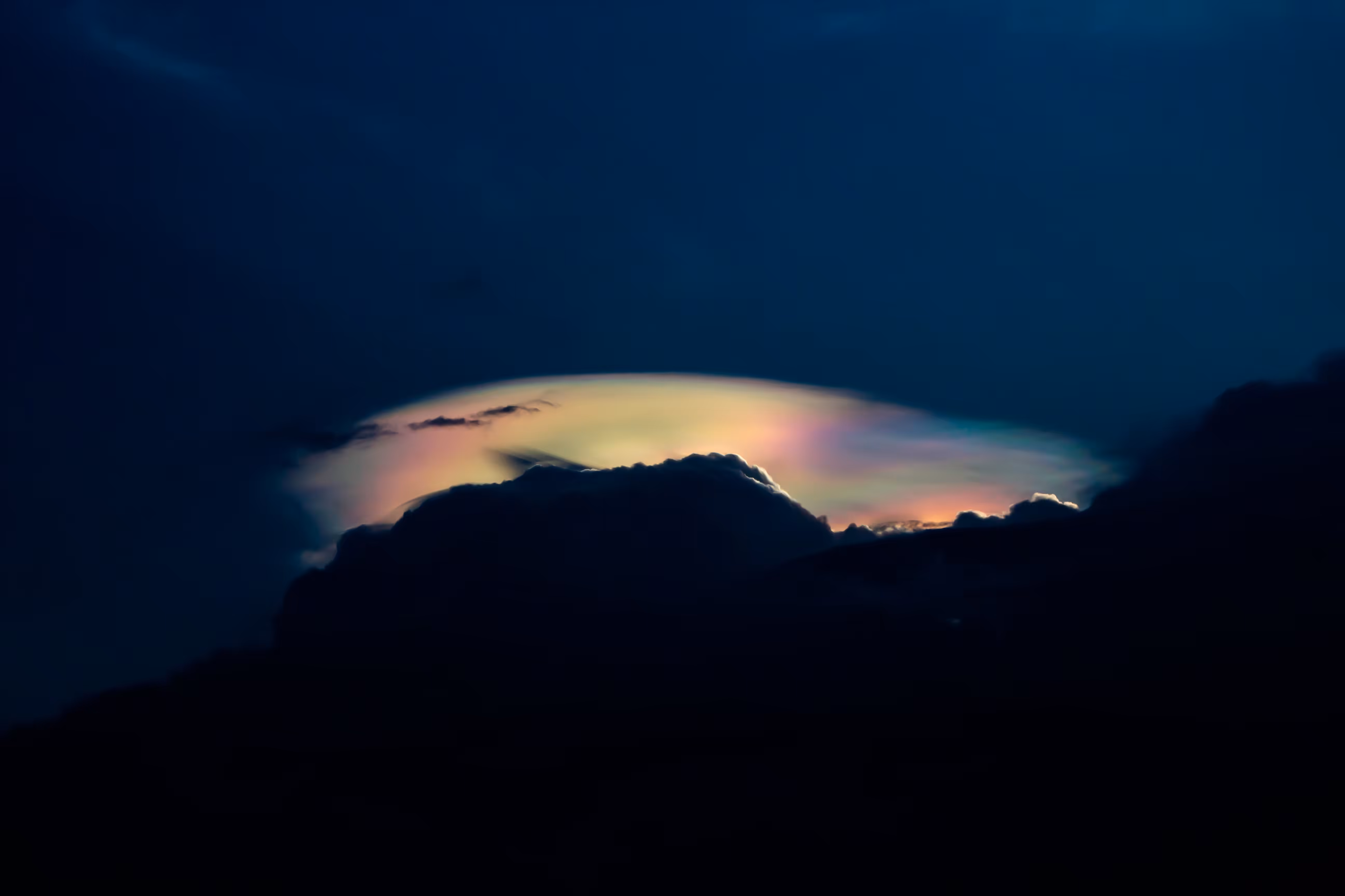 CLOUD IRIDESCENCE