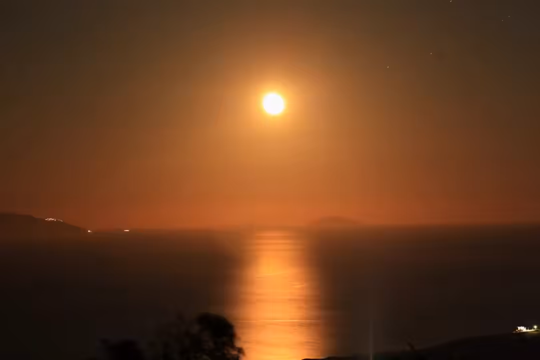 Moon Rising