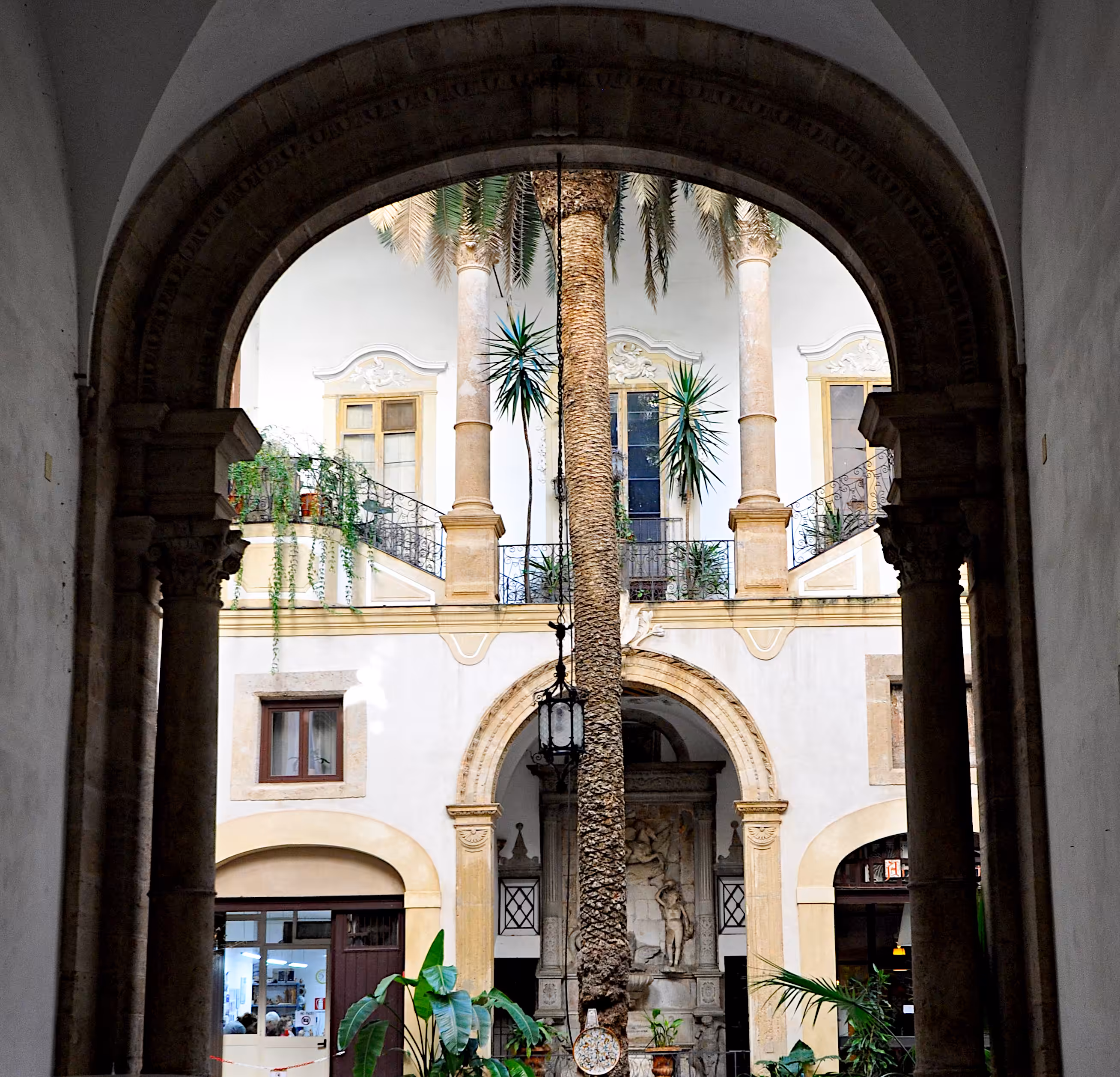 Palazzo Castrone