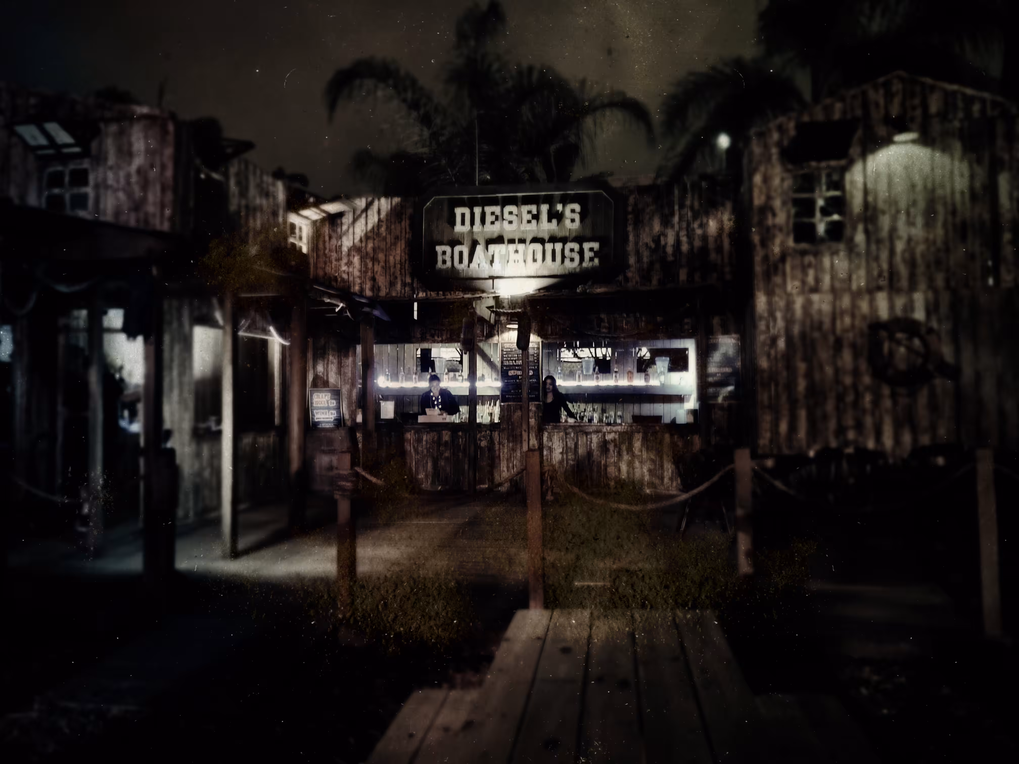 Diesell’s Boathouse Bar