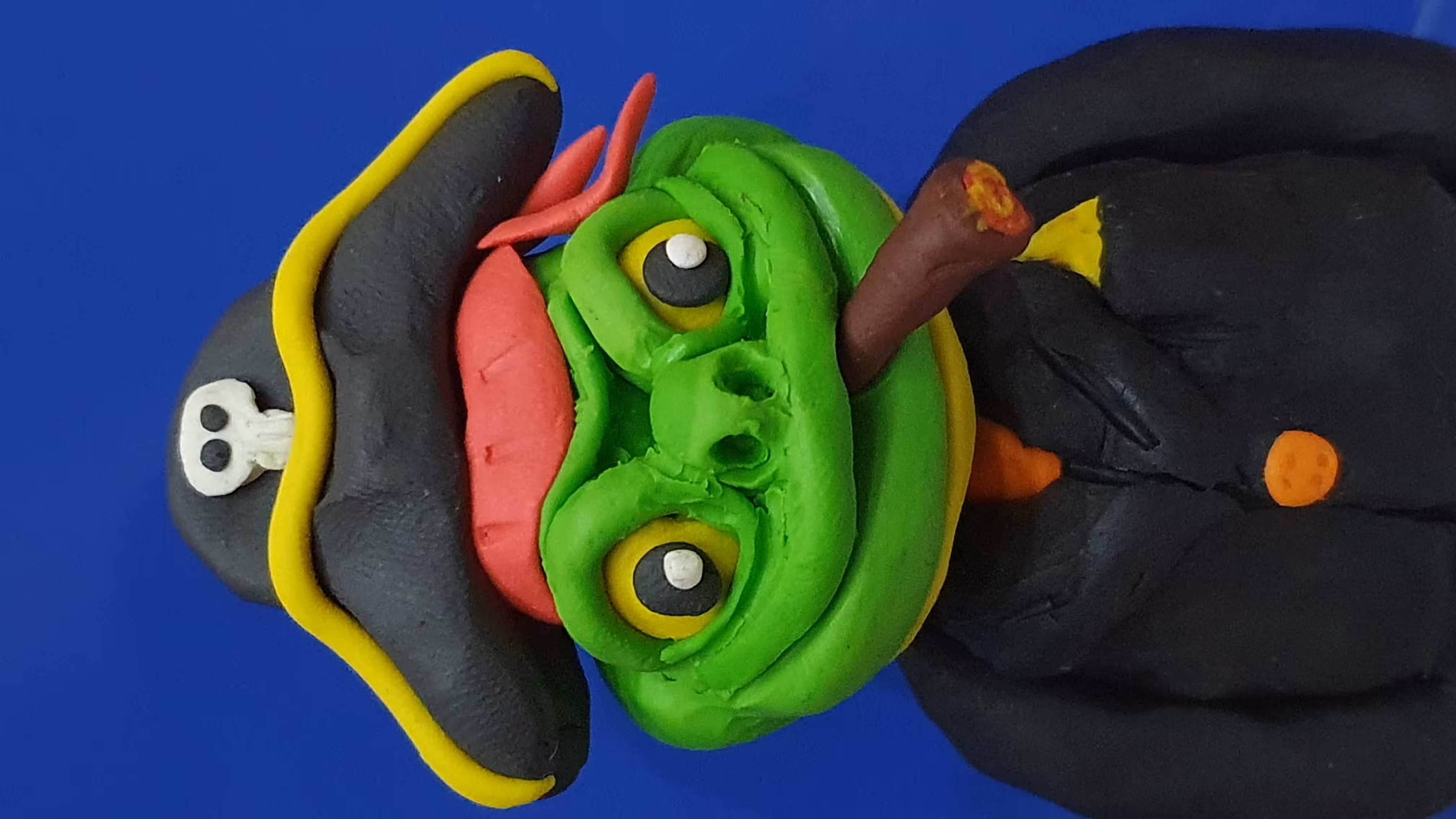 #30 Clay Collectible Pirate Frog