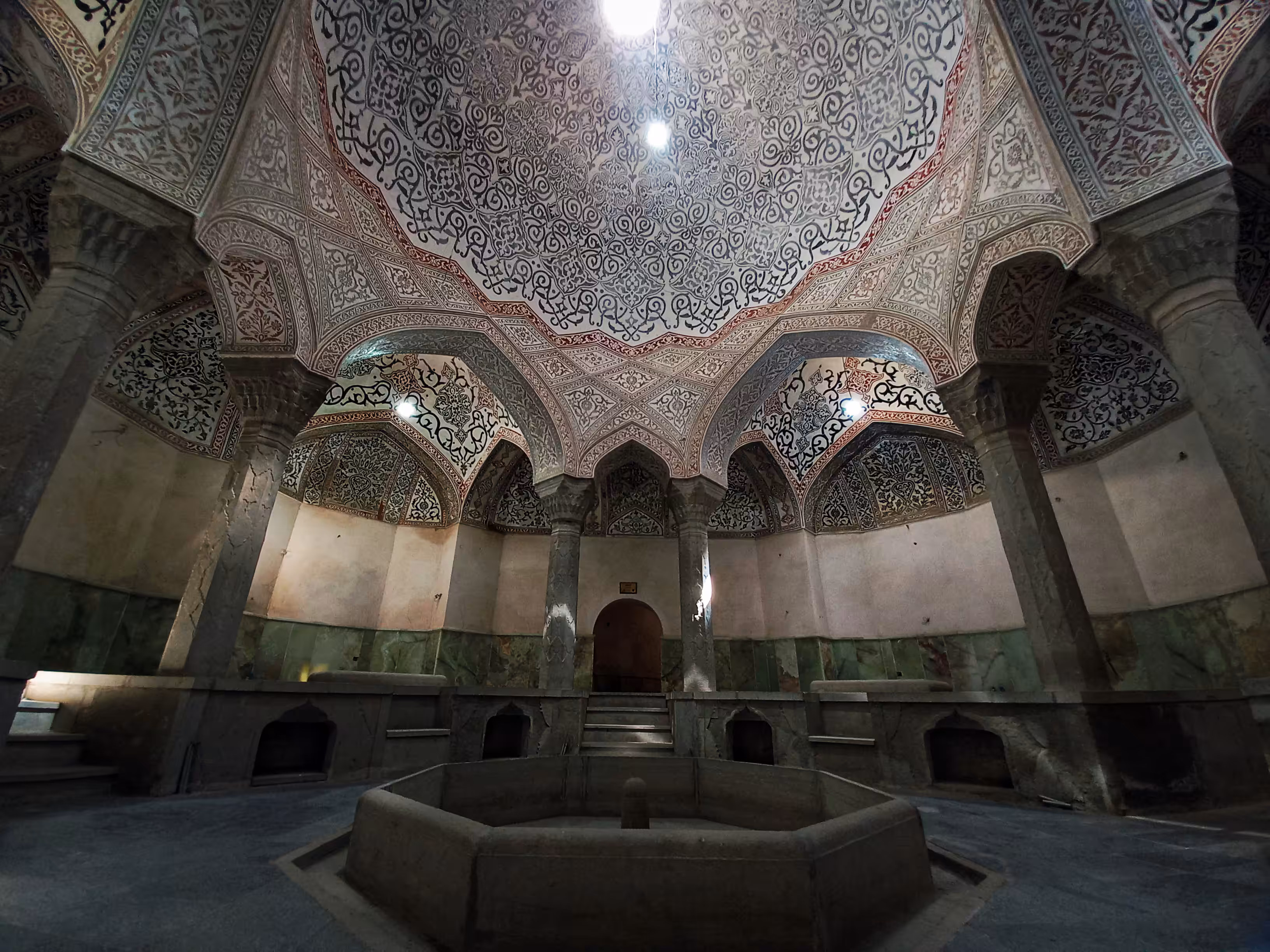 Photography : Kordasht Hammam