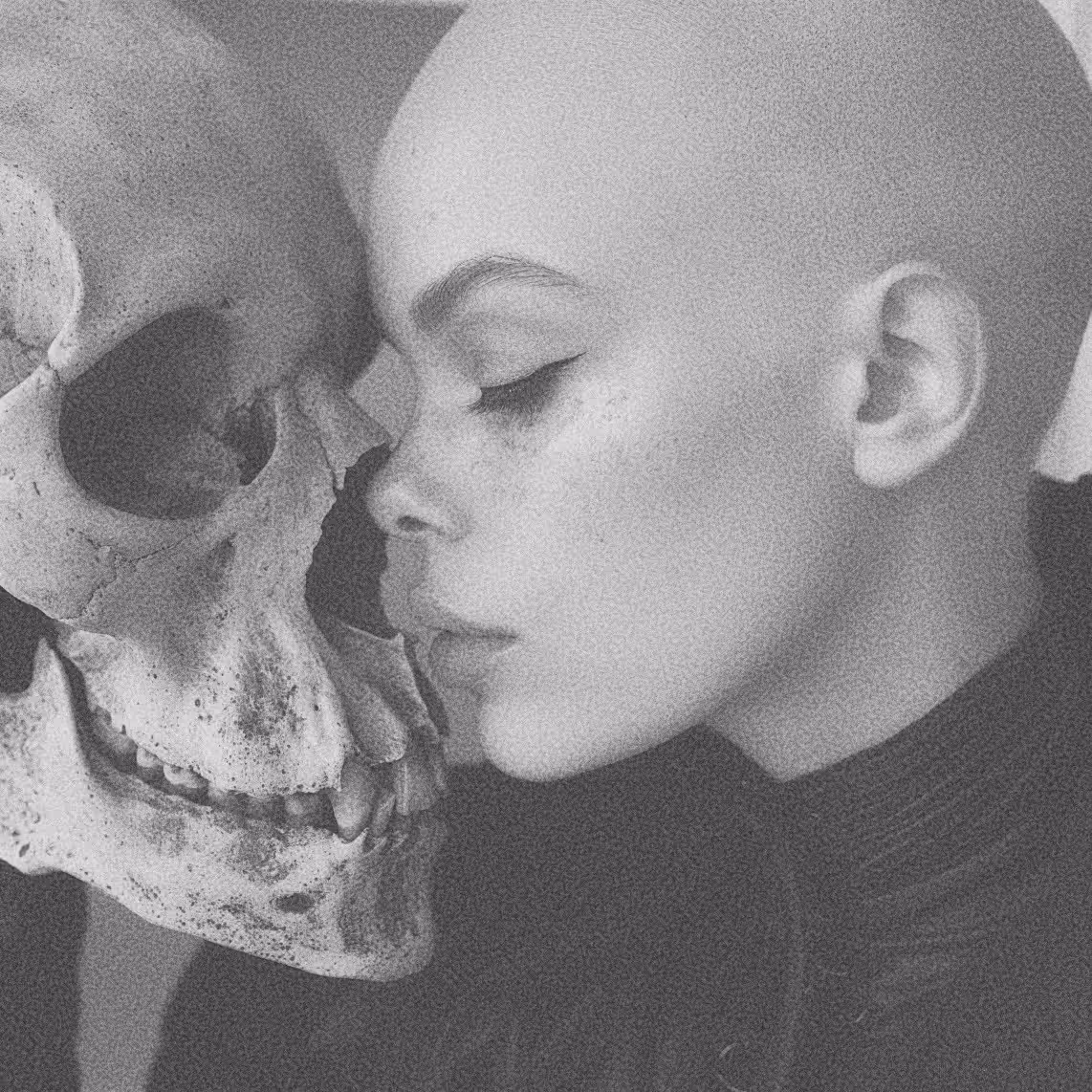 No1.: Bald Bond