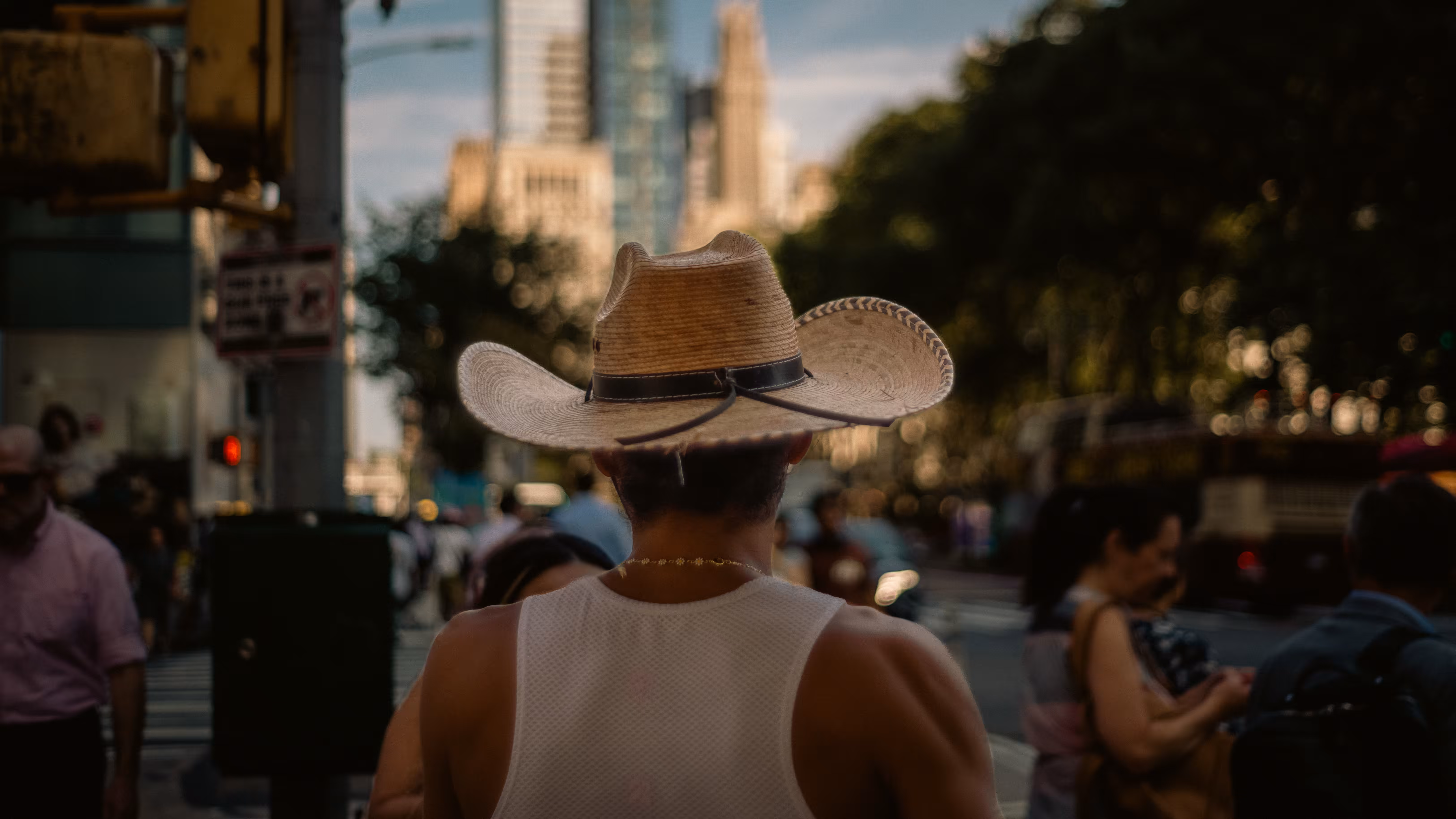 City Hats 905
