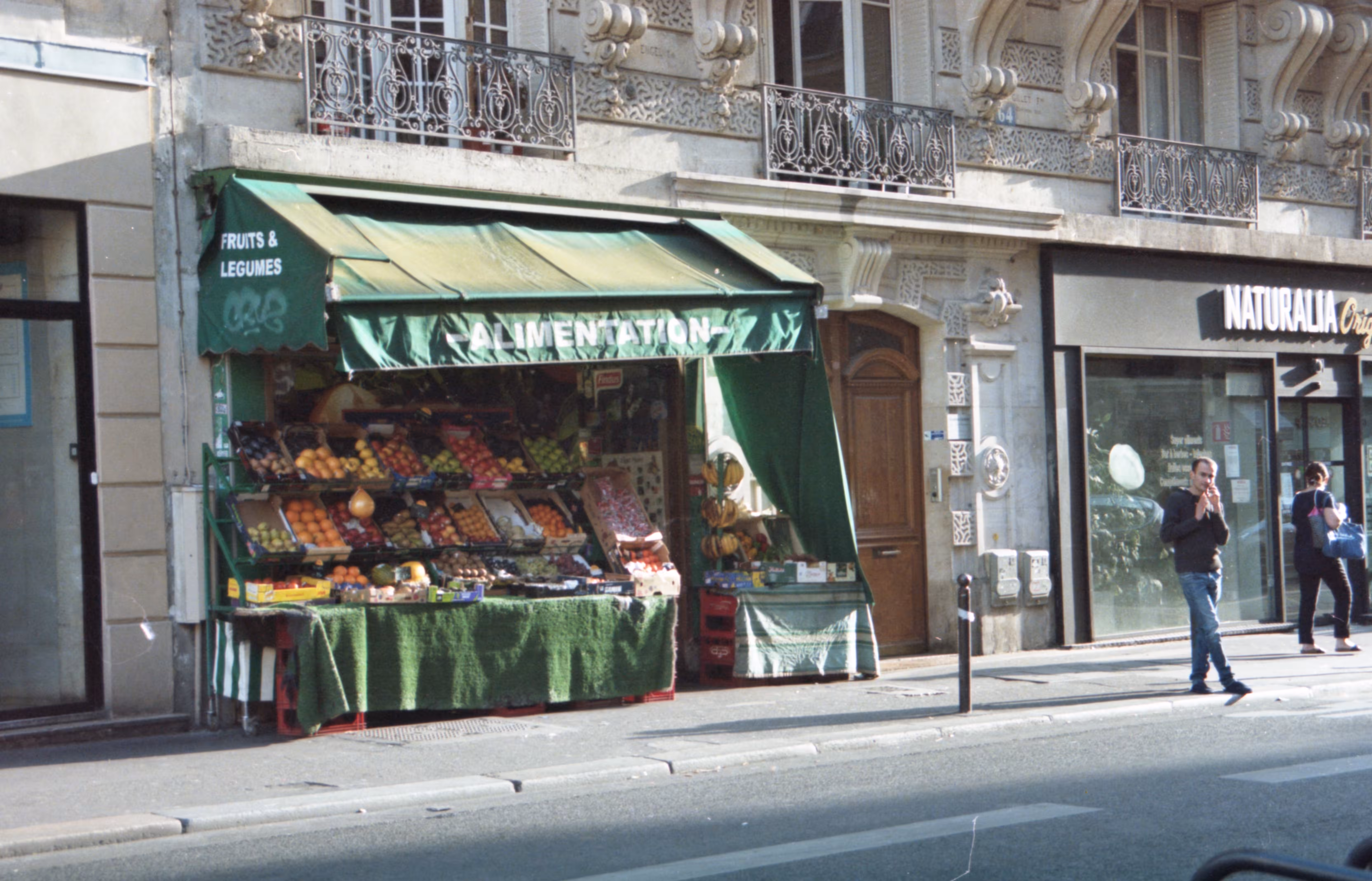 Paris Film Photography: près d'oberkampf