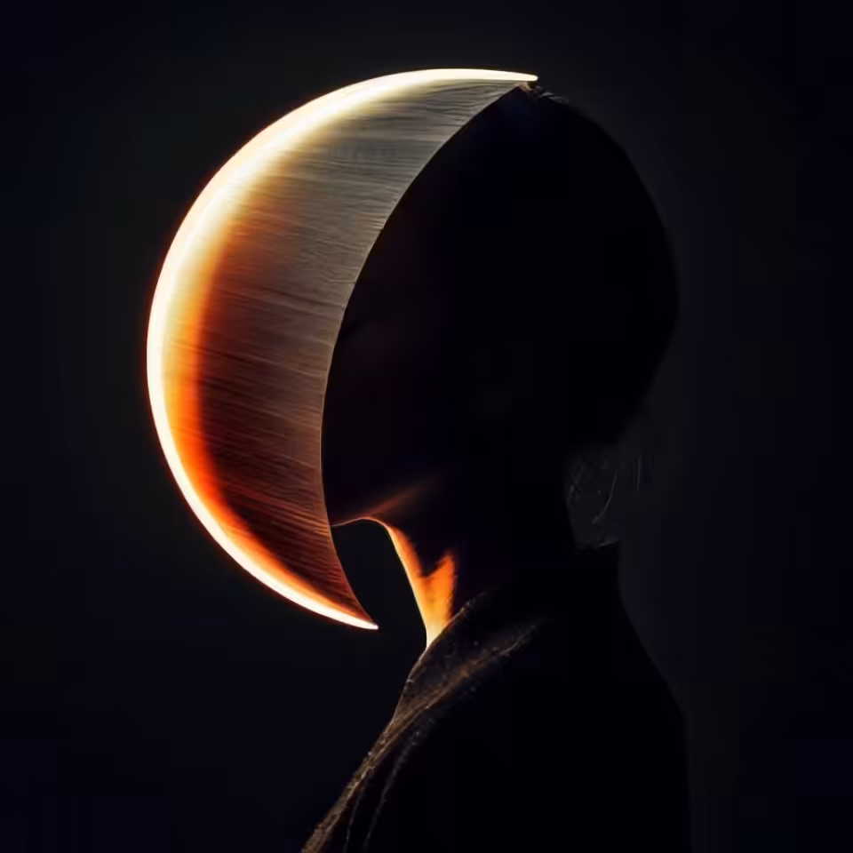 Lunar Veil