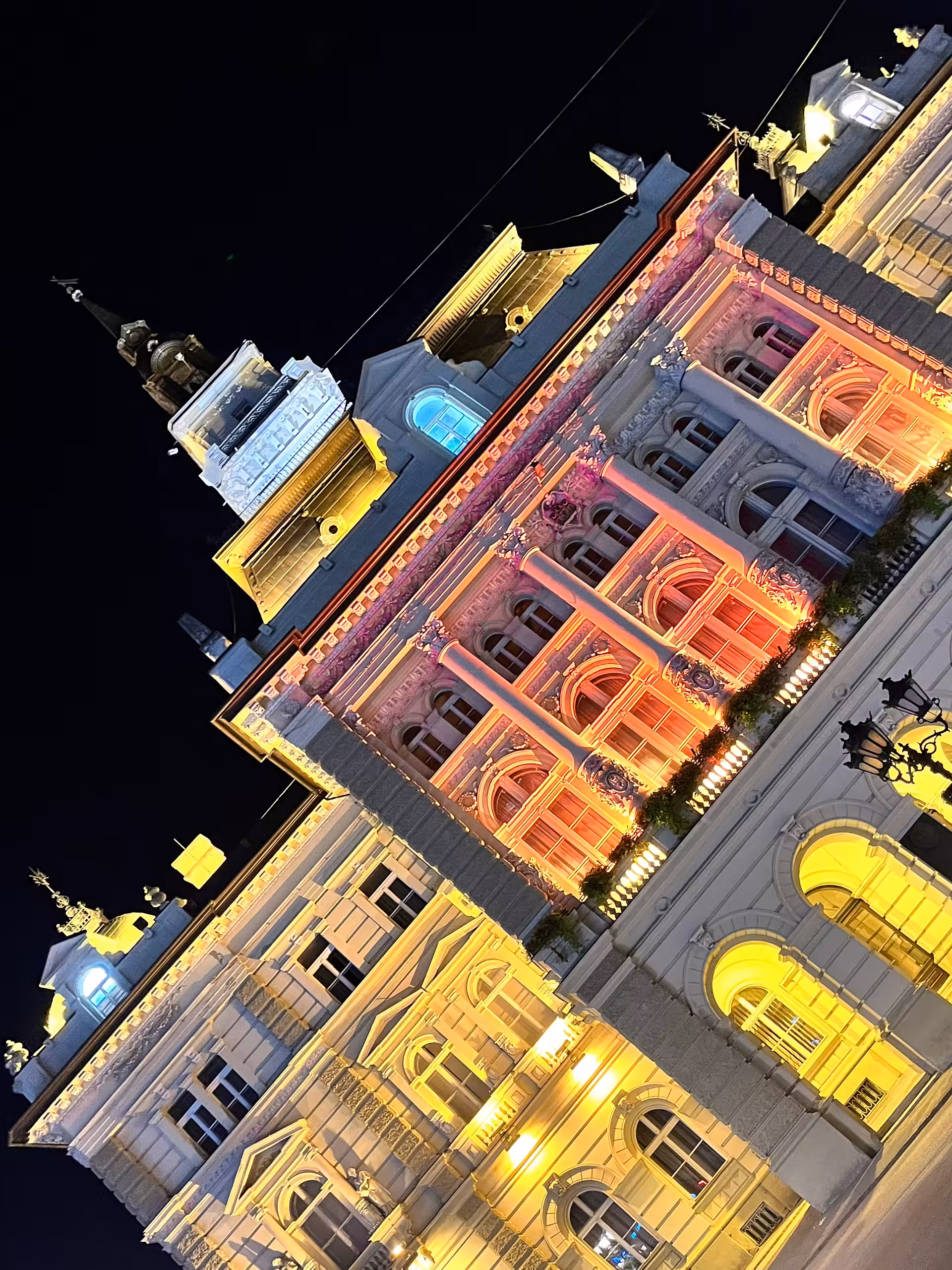 Roof 18
