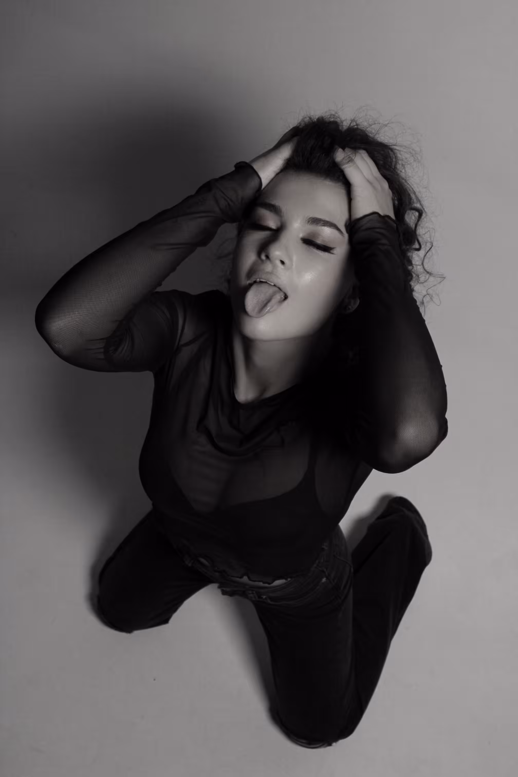 BLACK & WHITE