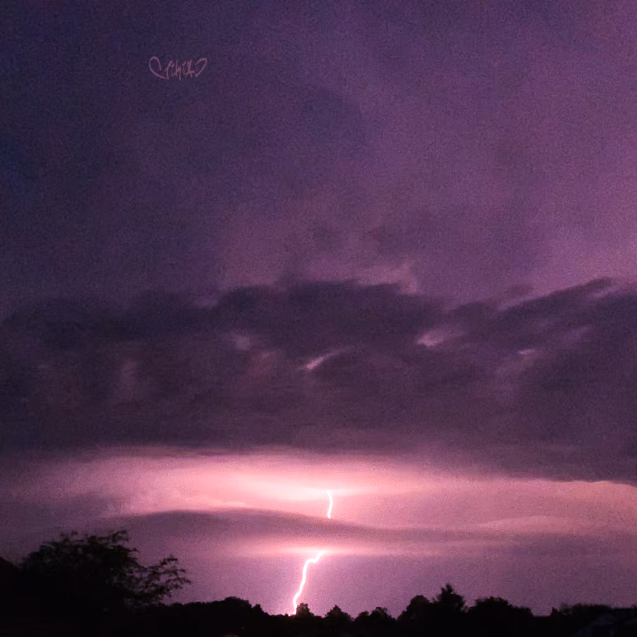 LightningICapturedWithMyMobilePhone