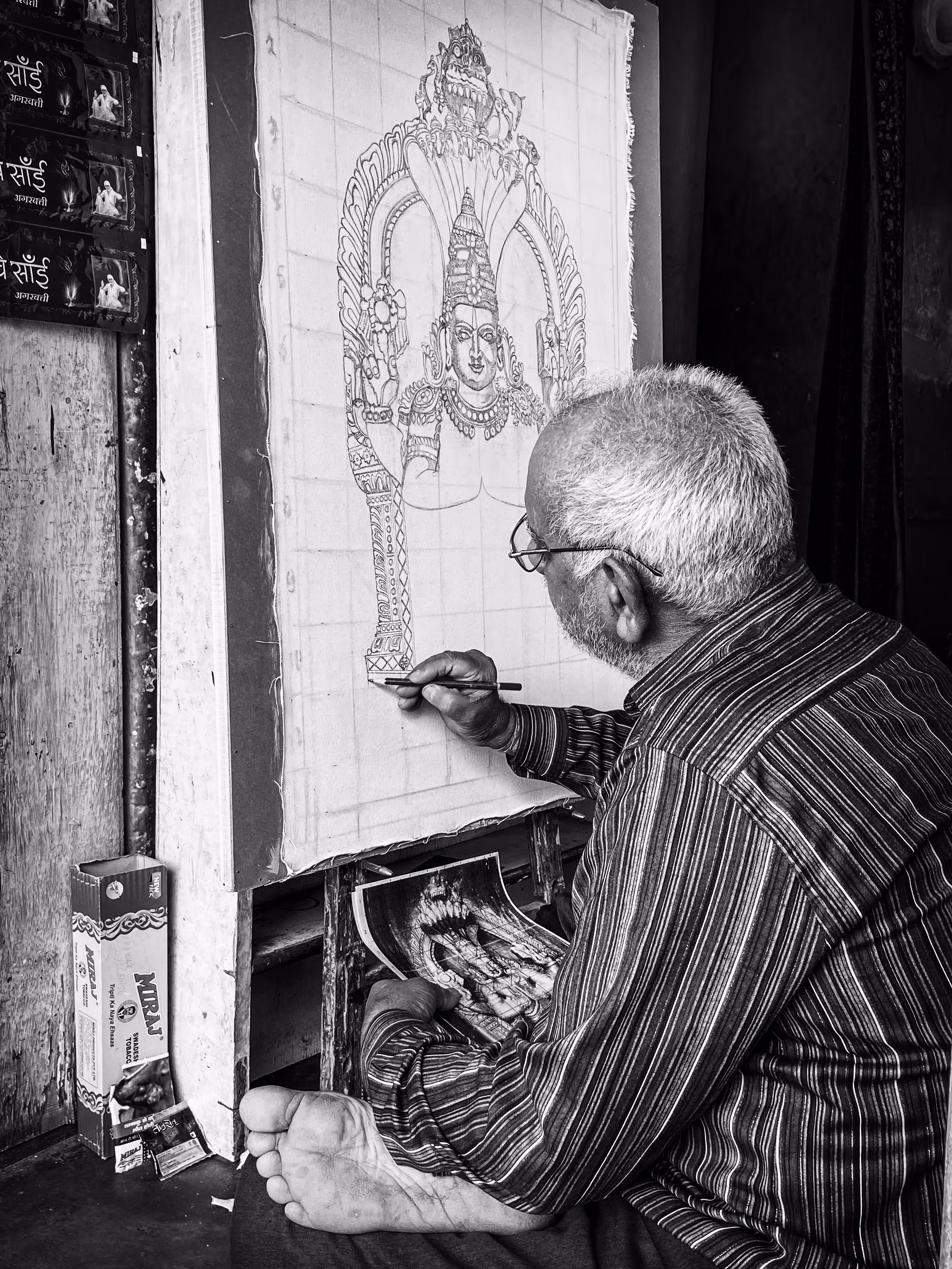 An artist inside the art