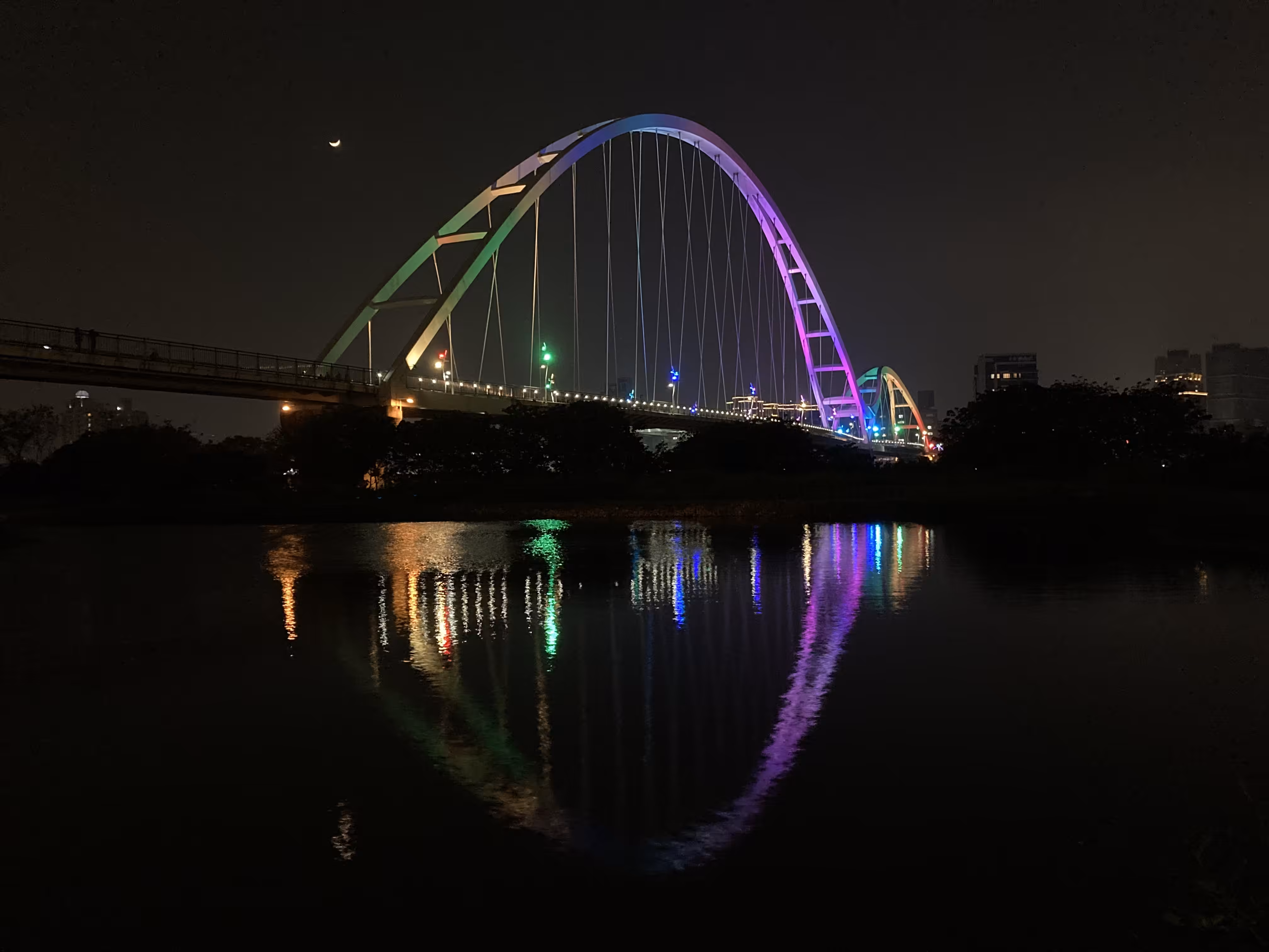 Crescent Bridge