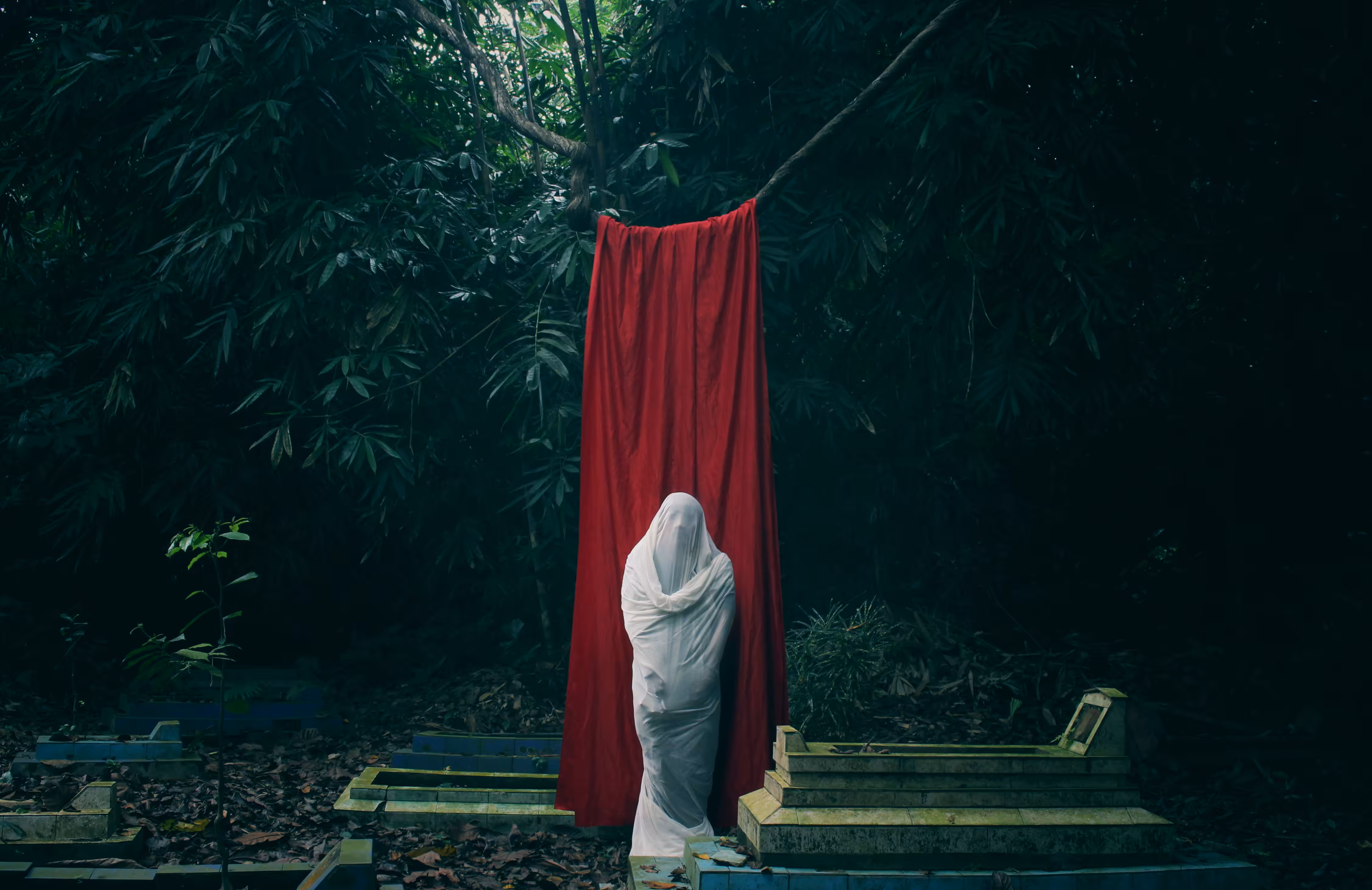 Realizing life through death