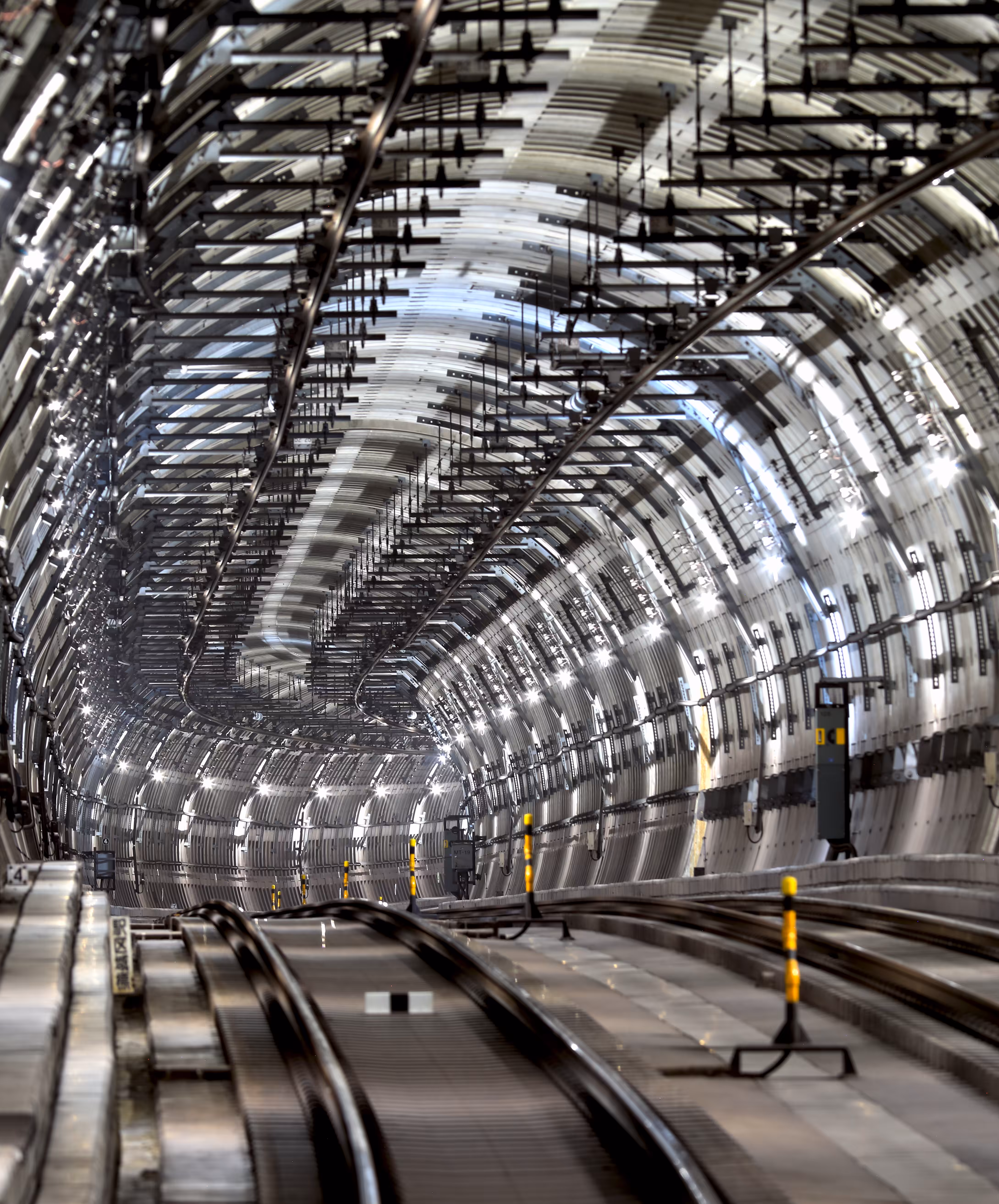  Time tunnel