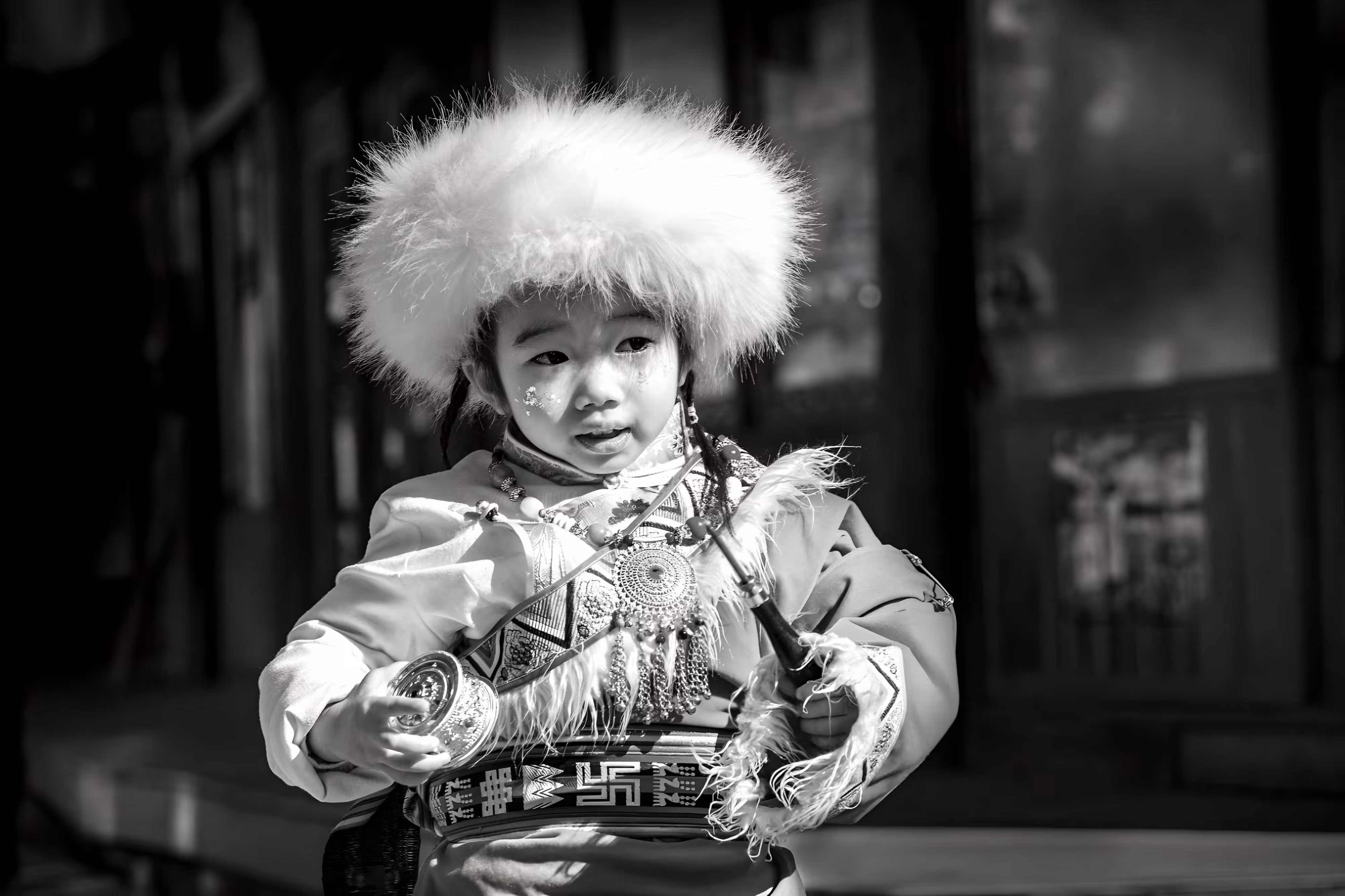 B&W Photography: Mongolian Girl.