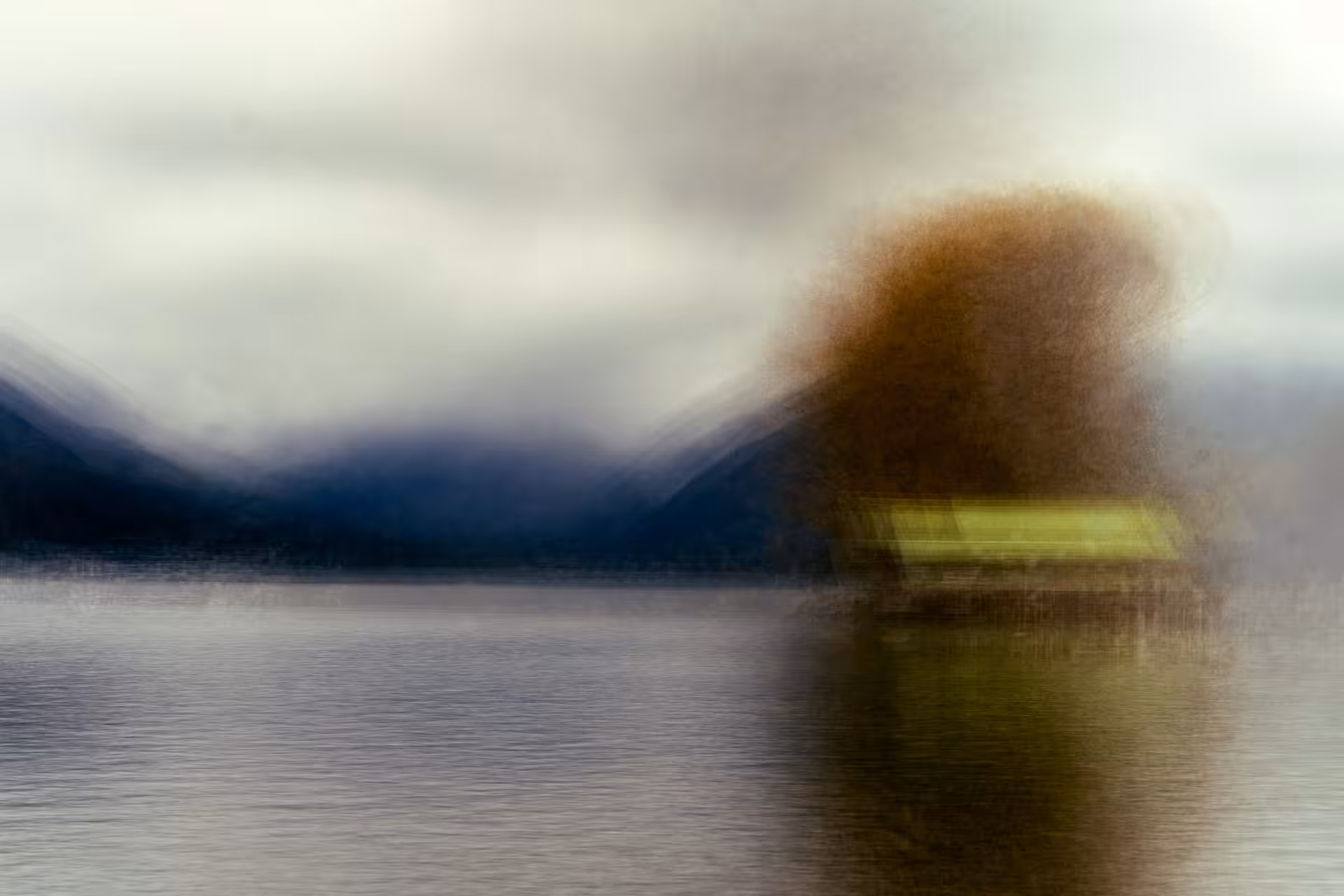 Hut on the lake