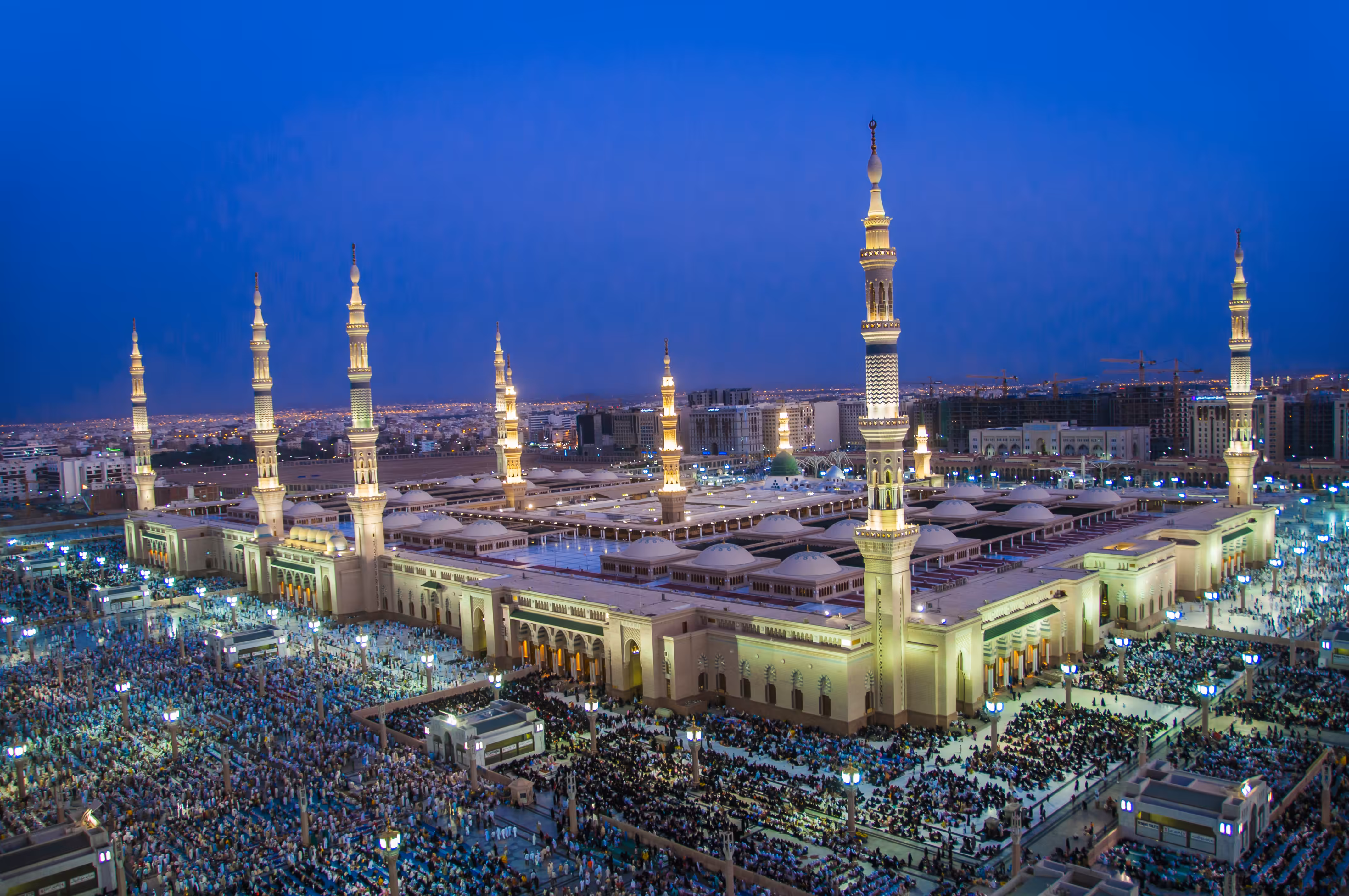 Al Masjid An Nabawi - 2nd Holiest Mosque in Islam