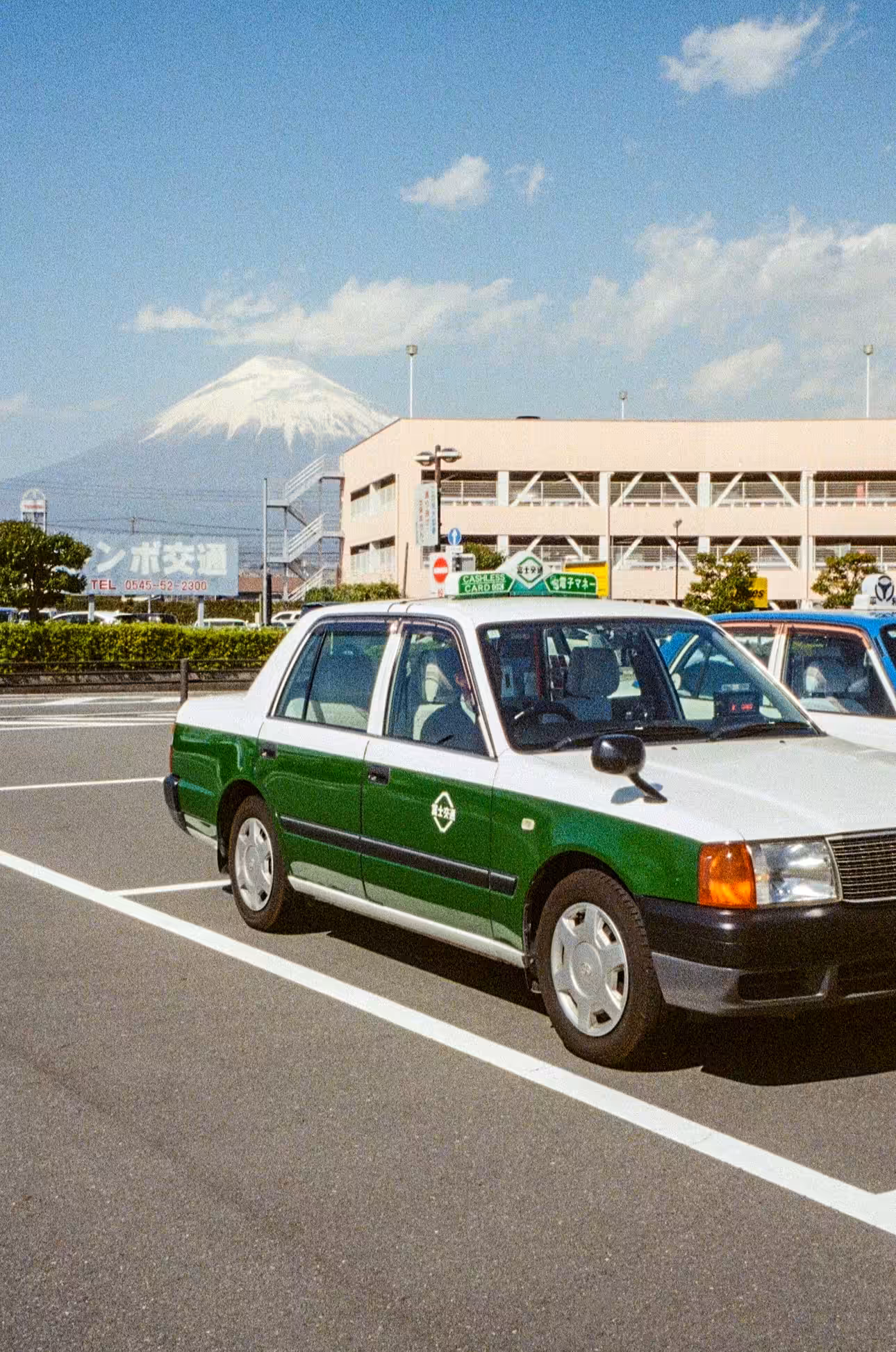 Rodeo posts: Taxi Taxi