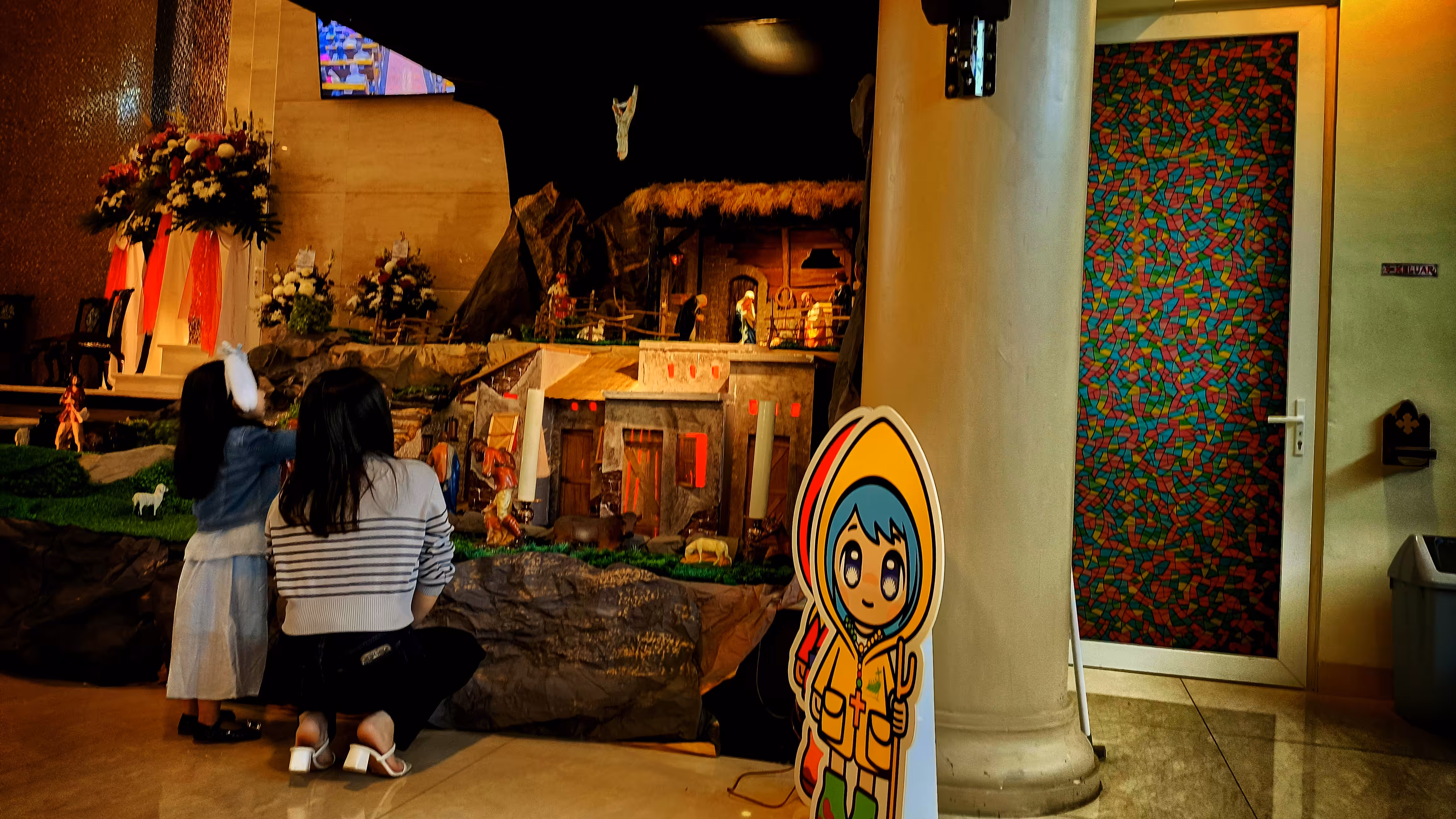 Creative Art: Small Eyes, Quiet Wonder