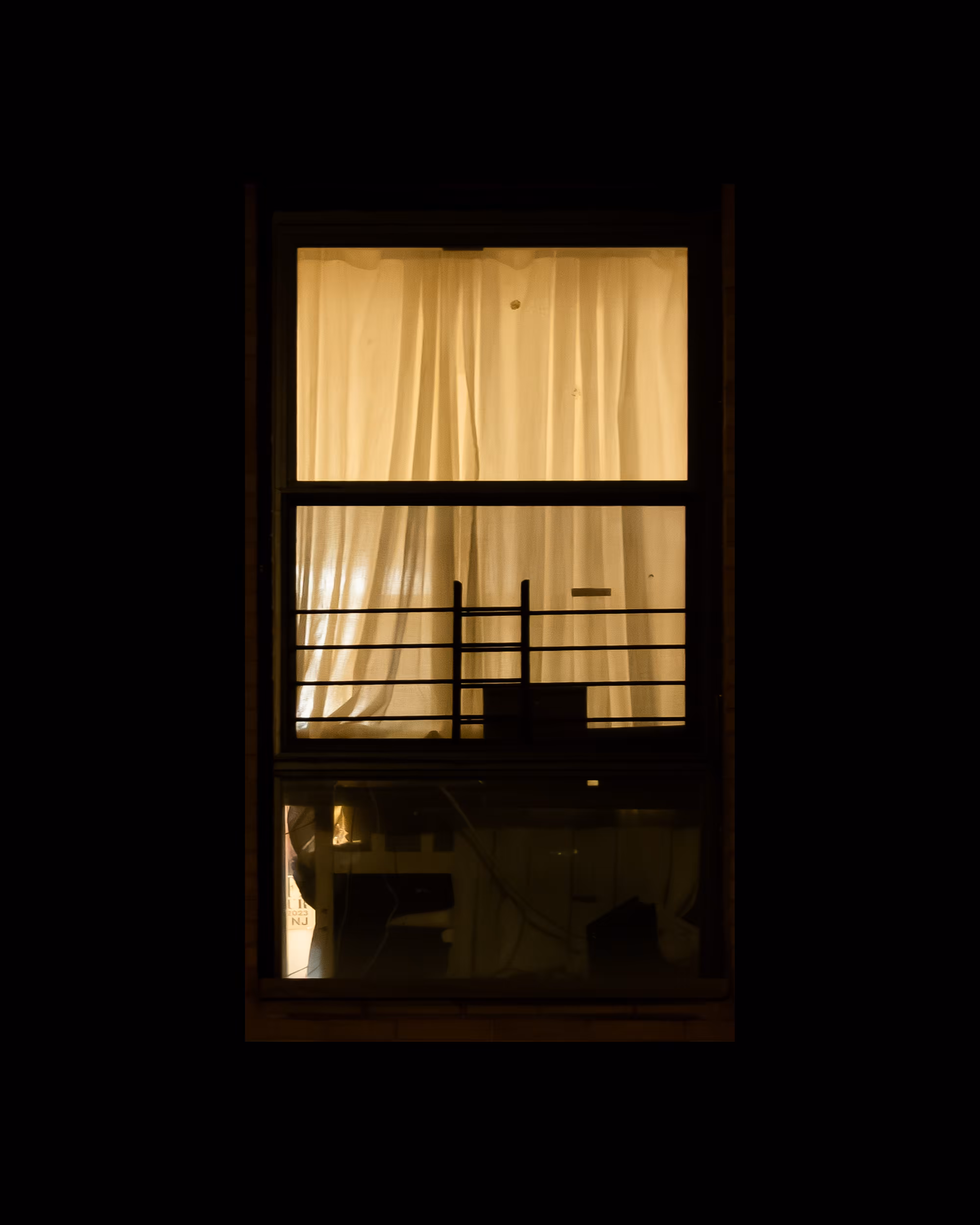 WINDOW 902