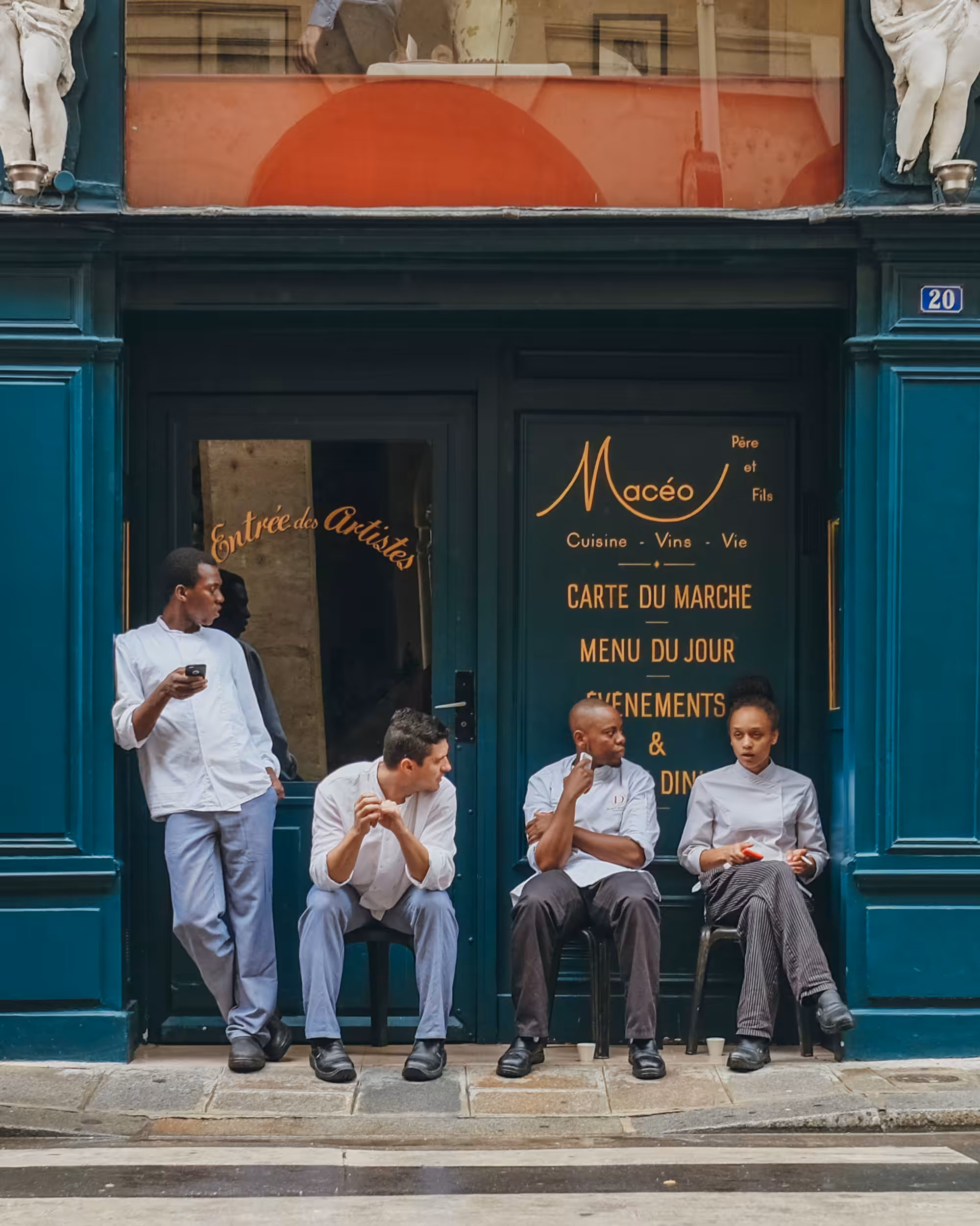 Cigarette pause