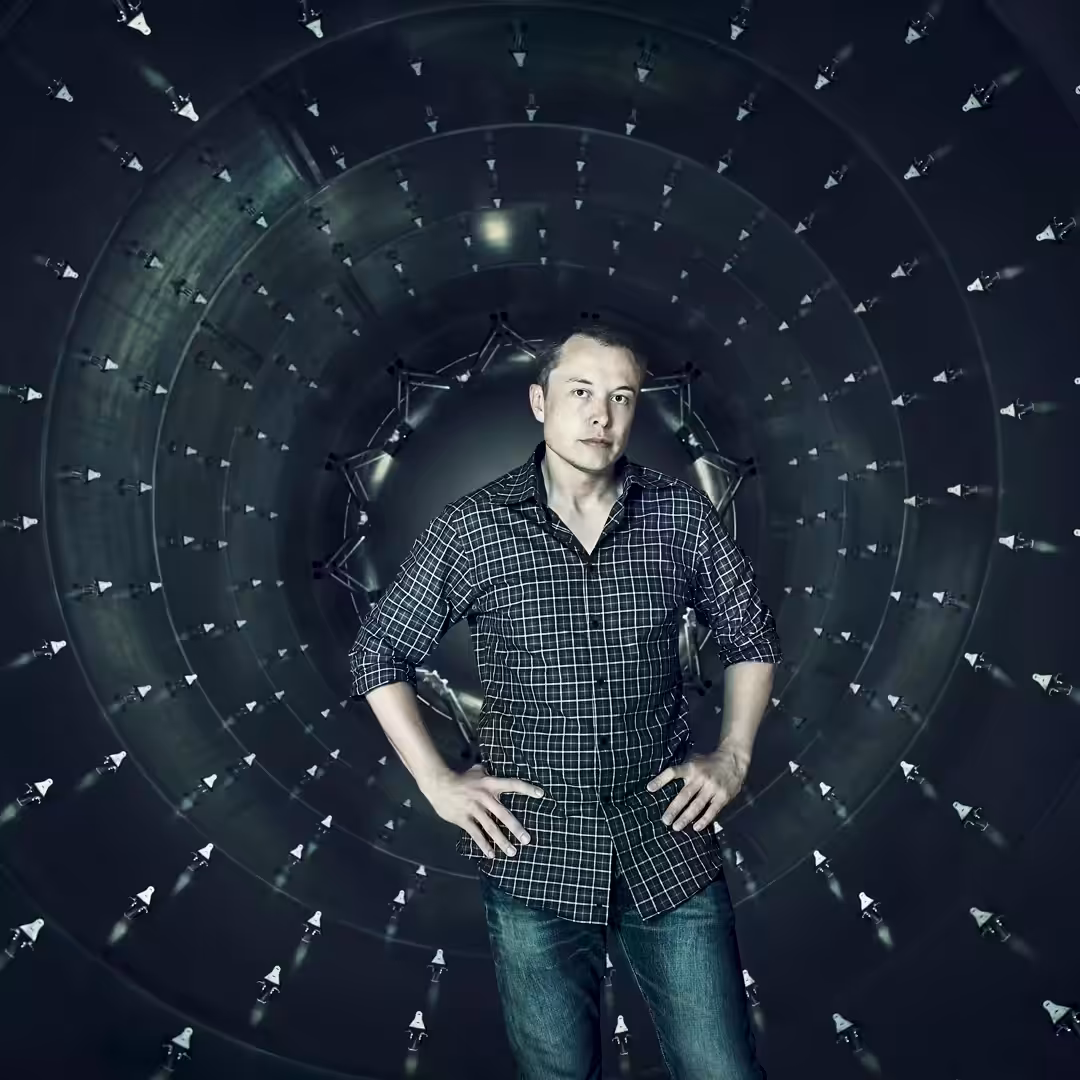 Elon Musk with Rotating Second-Stage Fuel Tank