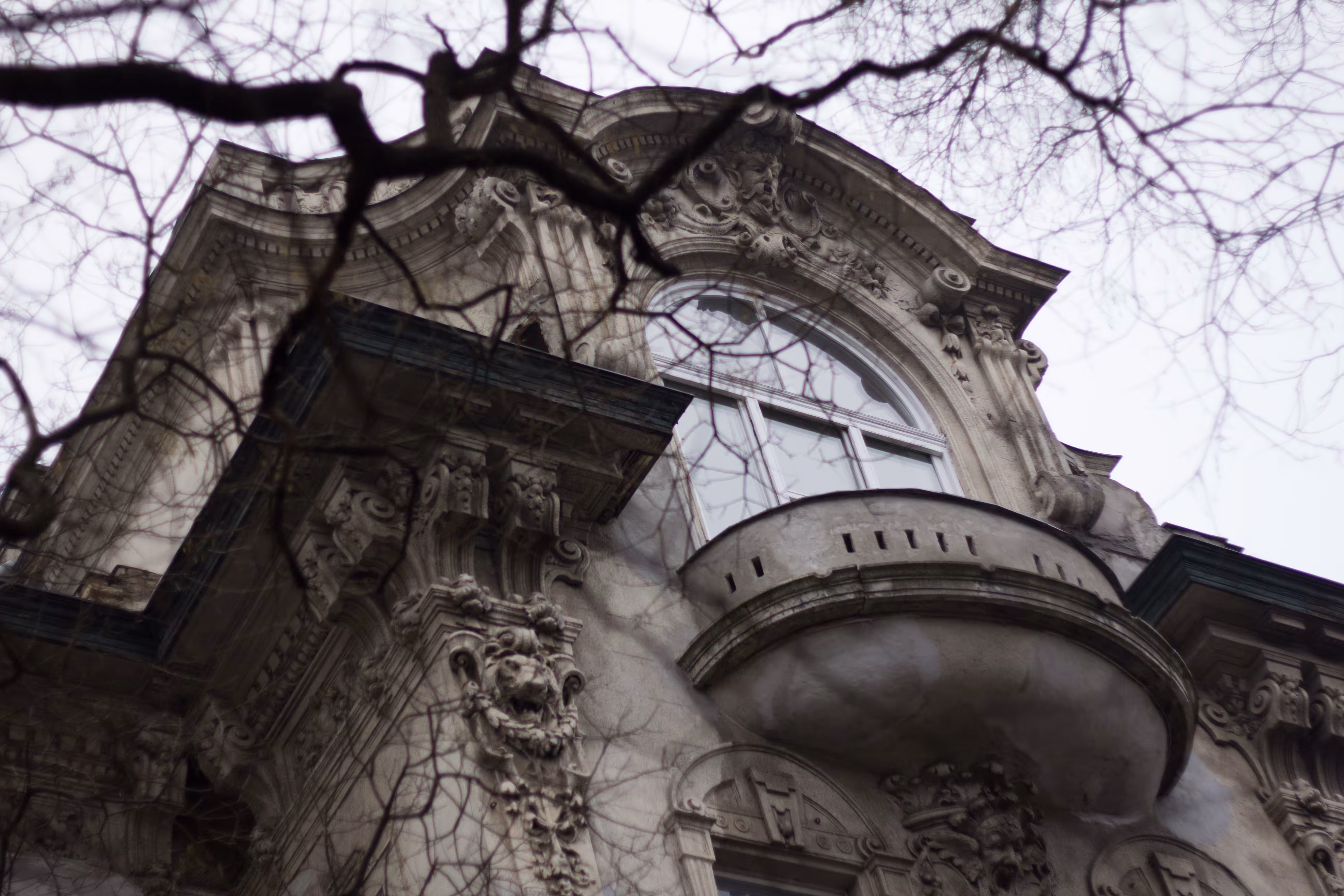 spooky baroque