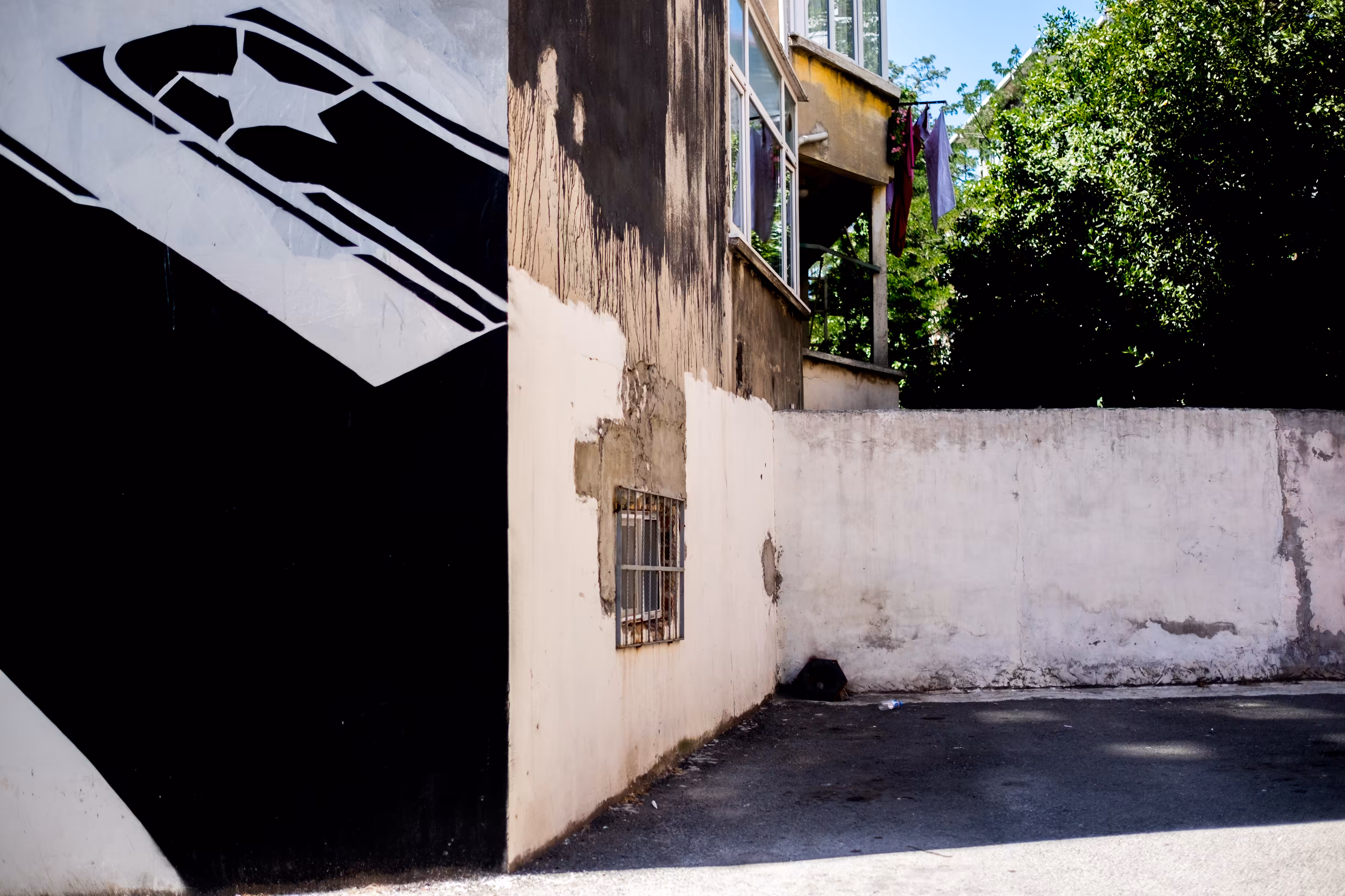 Backstreet Geometry
