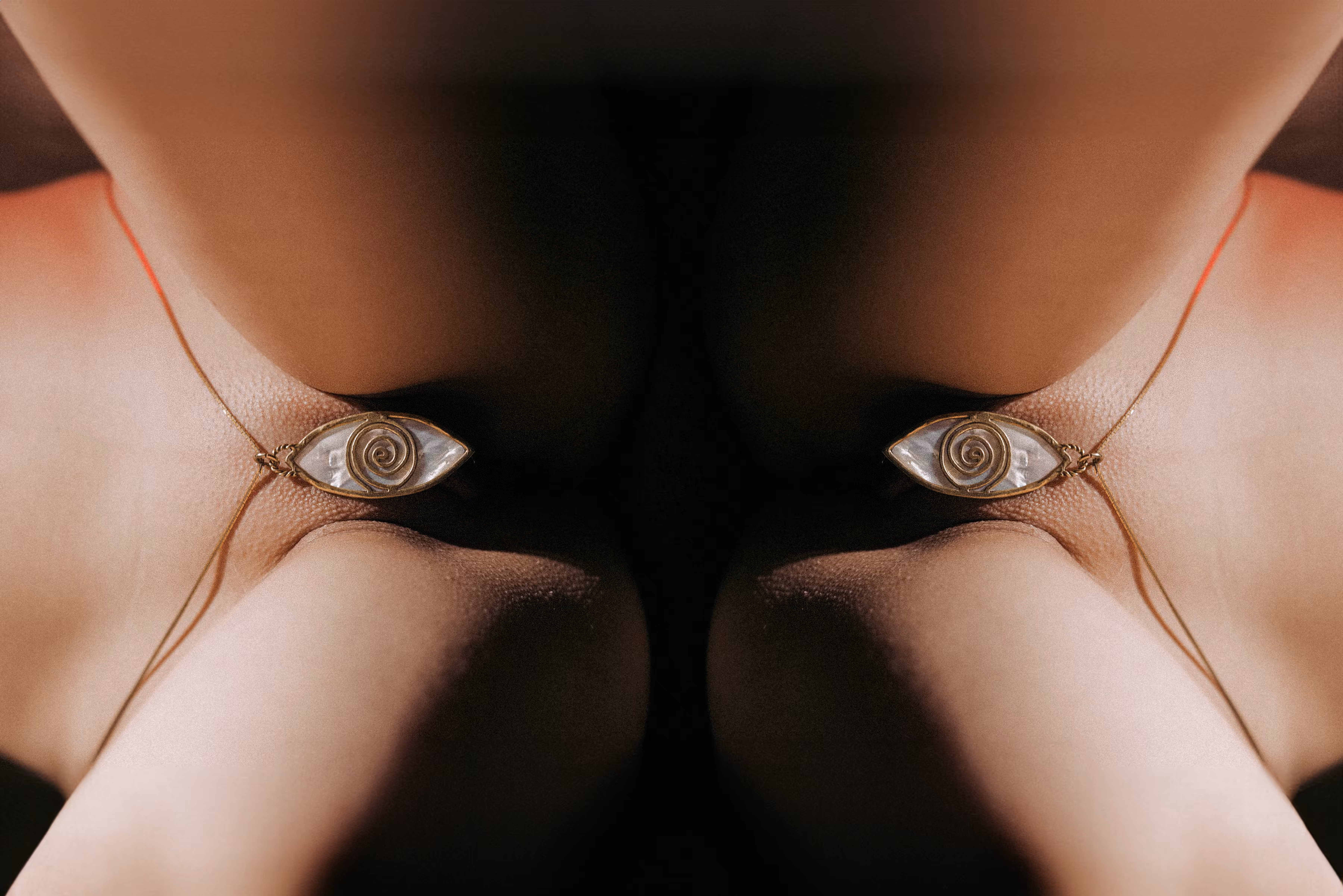 The All-Seeing | 01