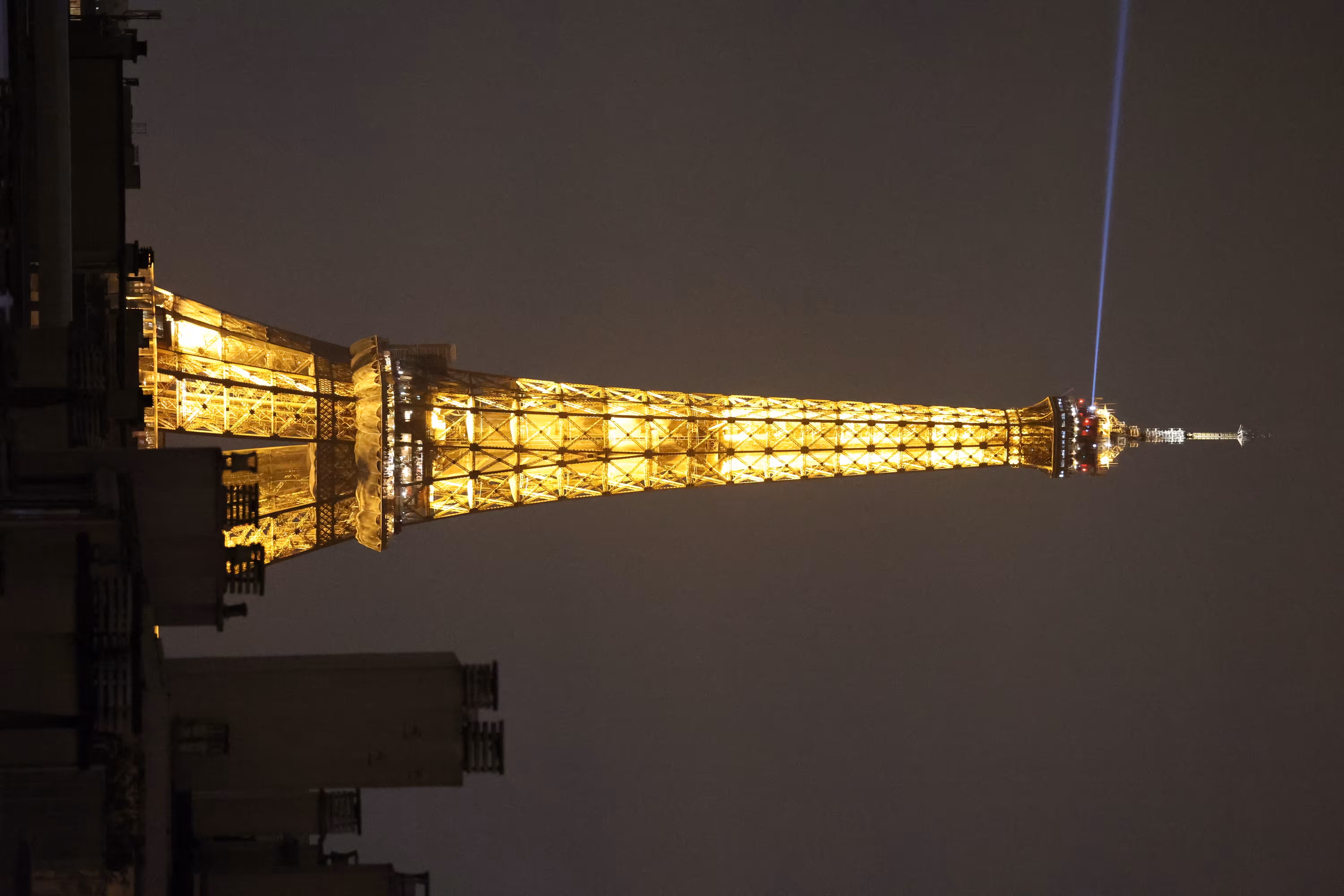 Eiffel Tower by #OneToadPhotography 