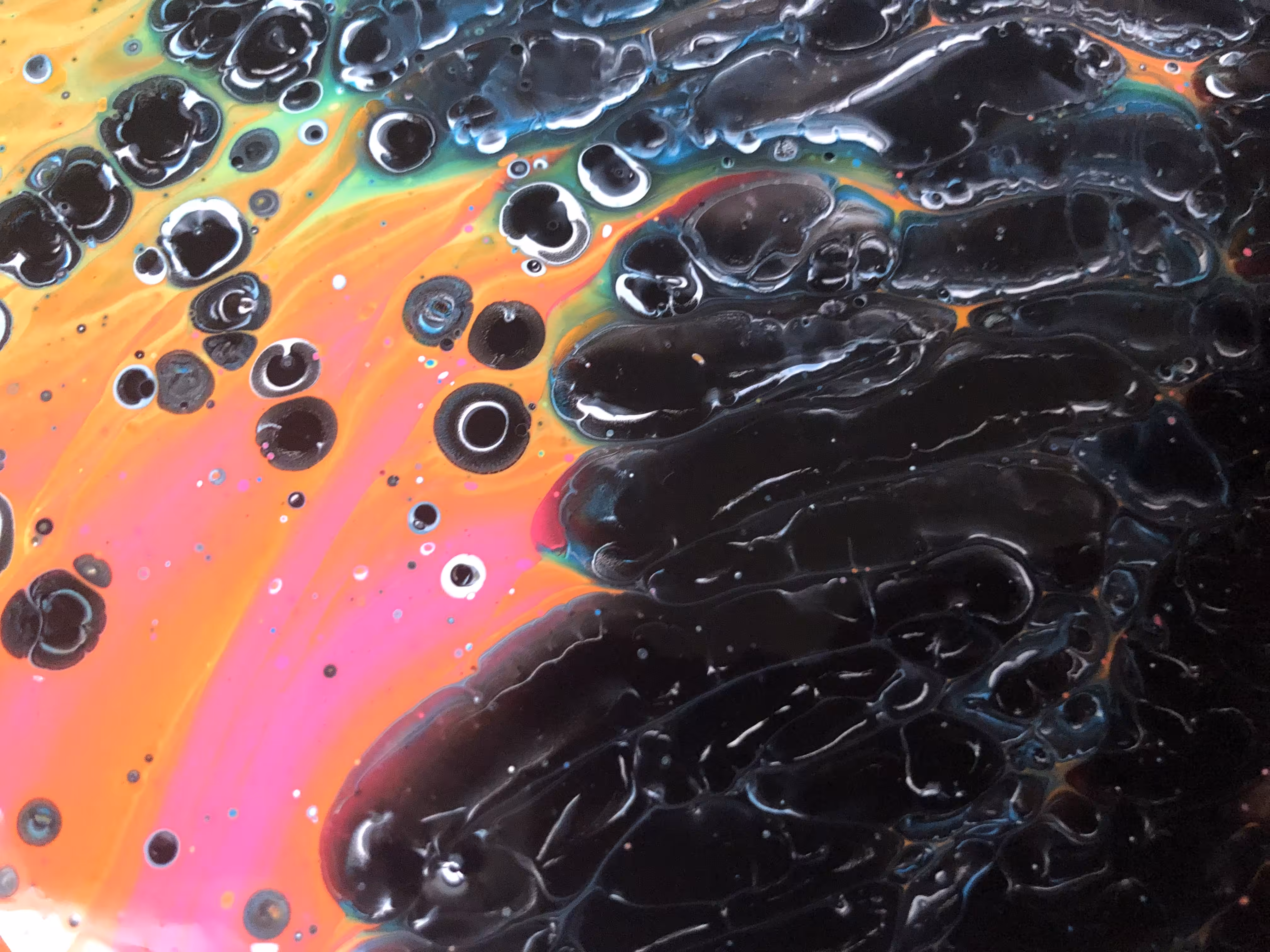 Acrylic puddle 09