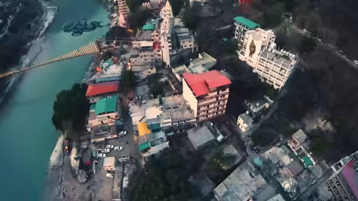 Rishikesh Graffiti: Drone04