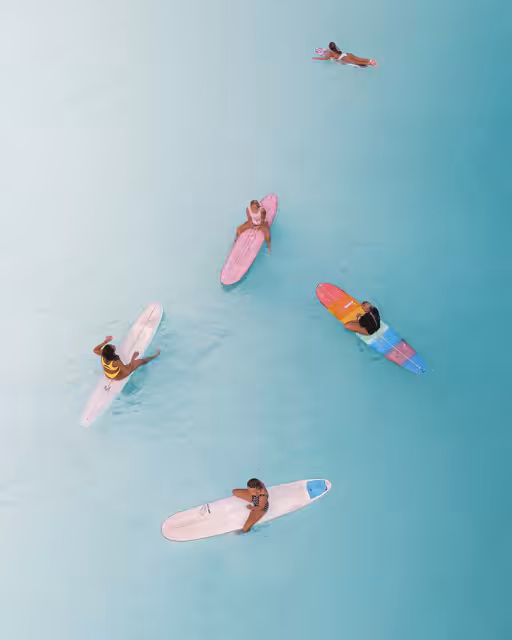 #16 Moments in Tide - Surfer Girls