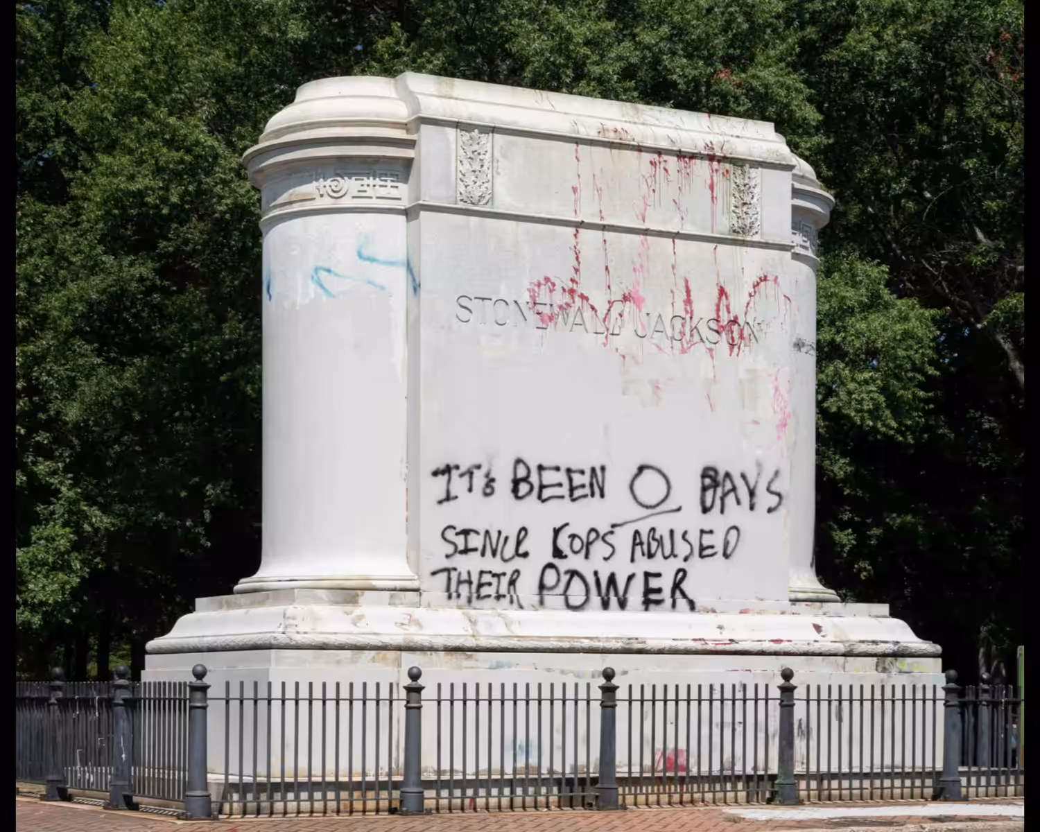 American Monument