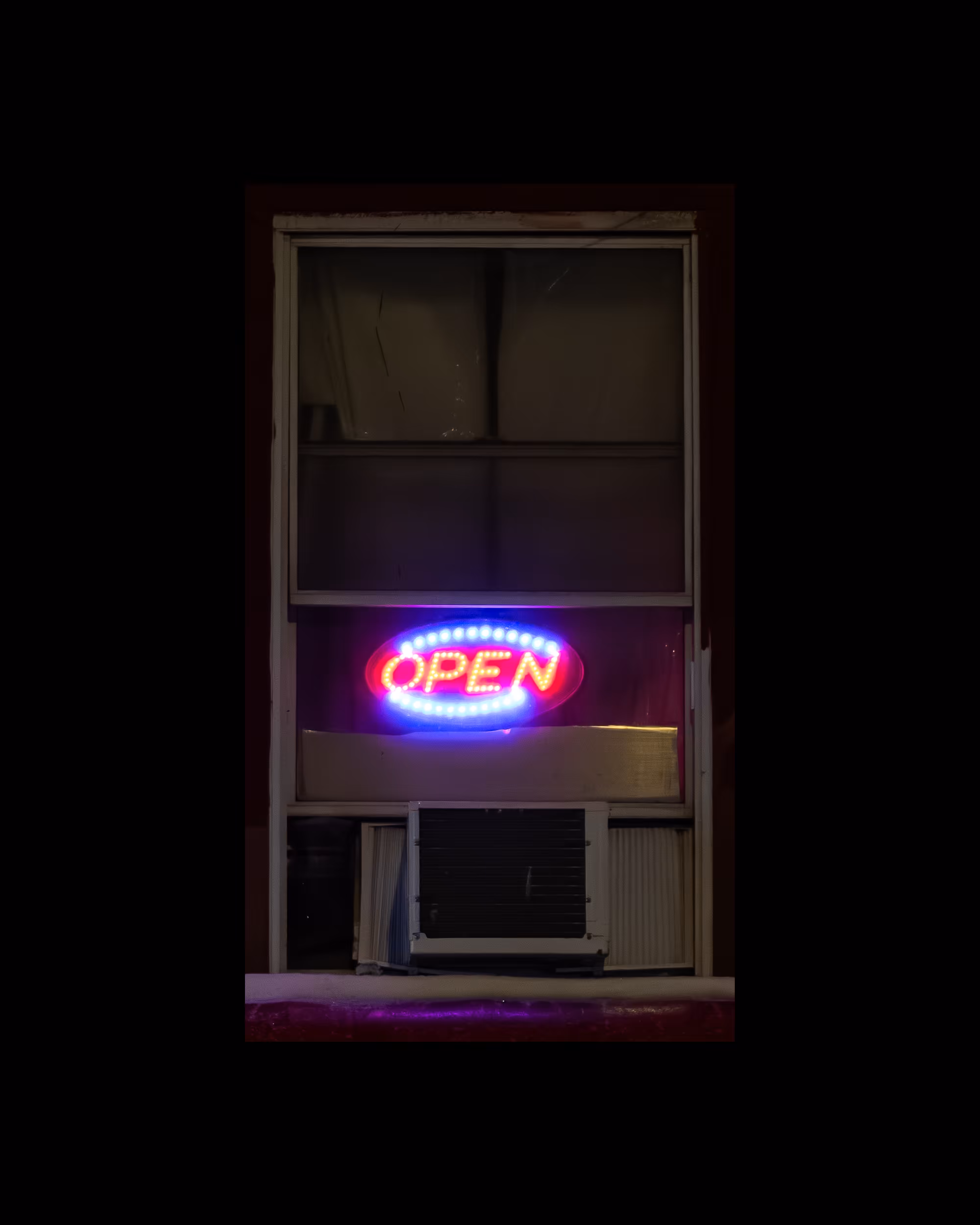 WINDOWS // NYC: WINDOW 825