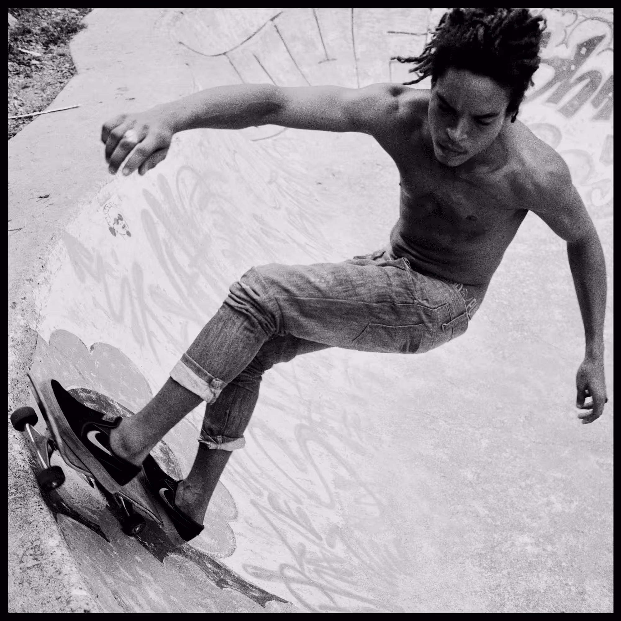 SK876_32