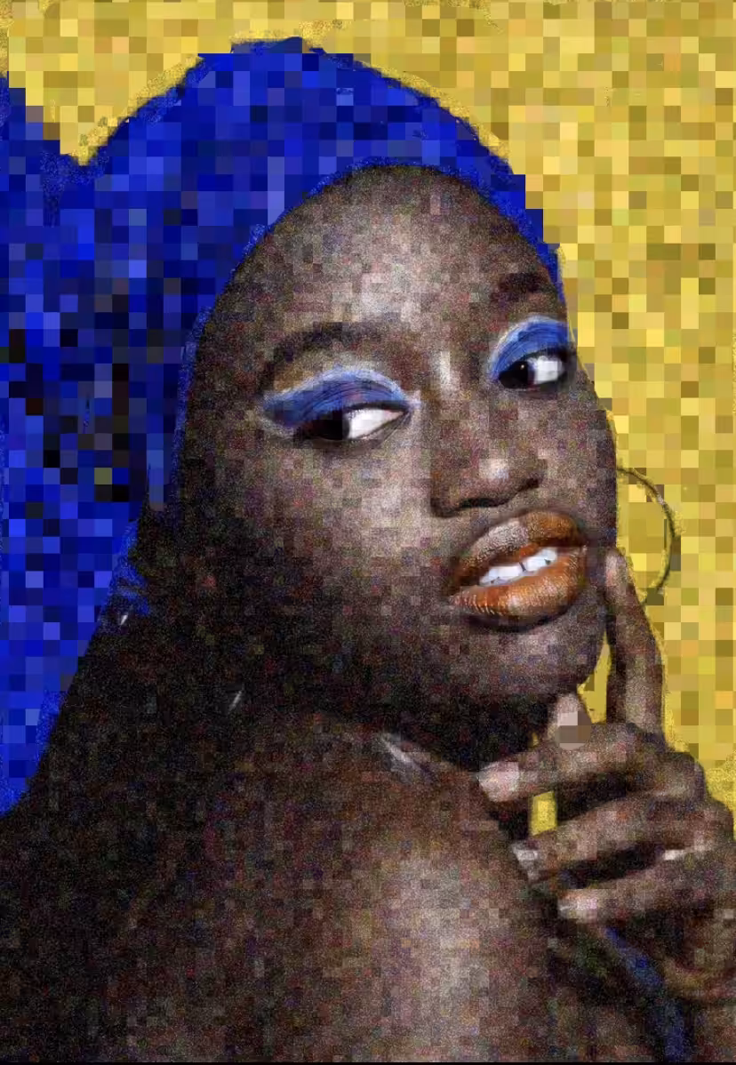 GELE PIXEL LADY