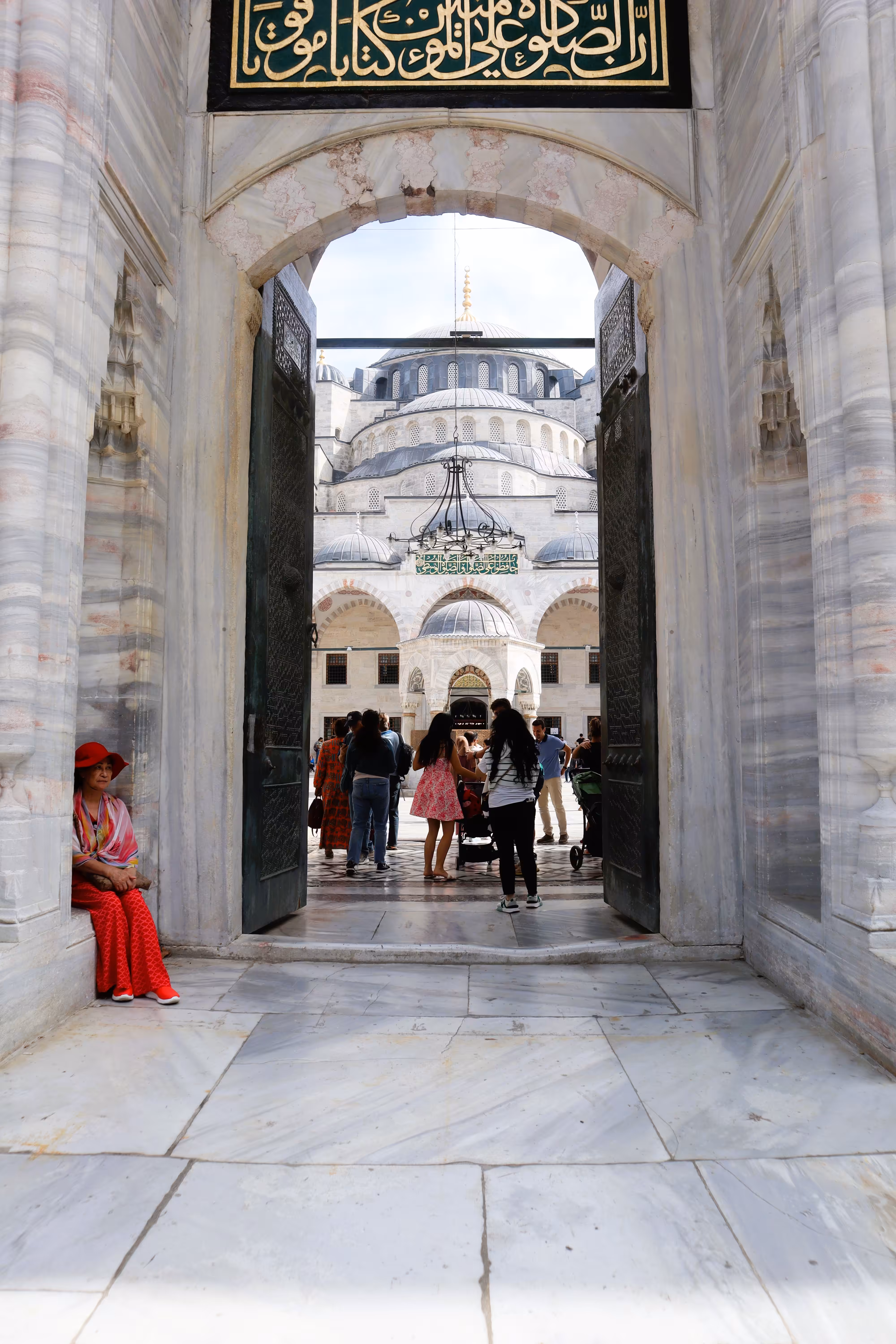 Streets of istanbul: The Blue Mosque