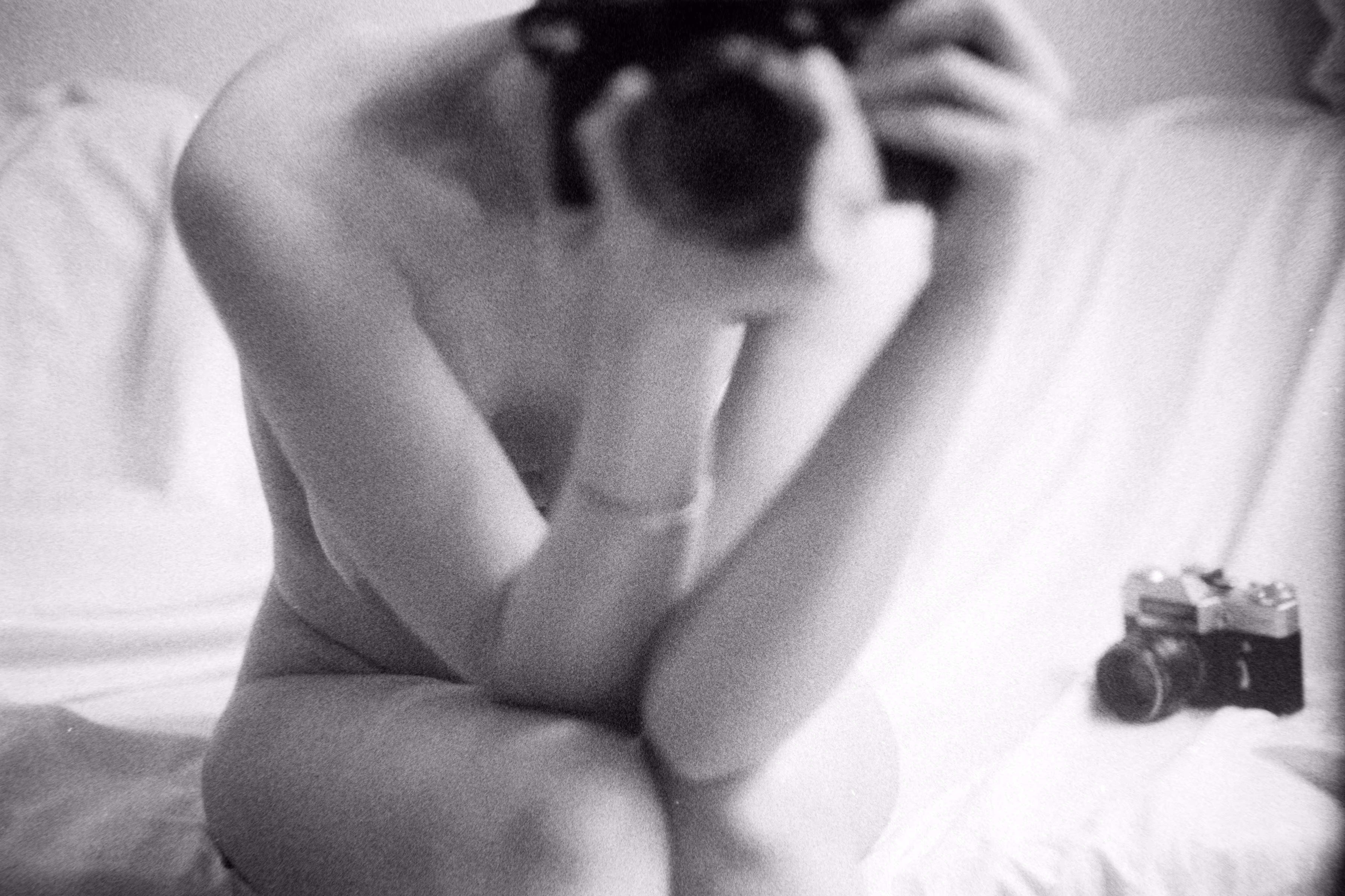 I Let the Day Kiss My Shoulders