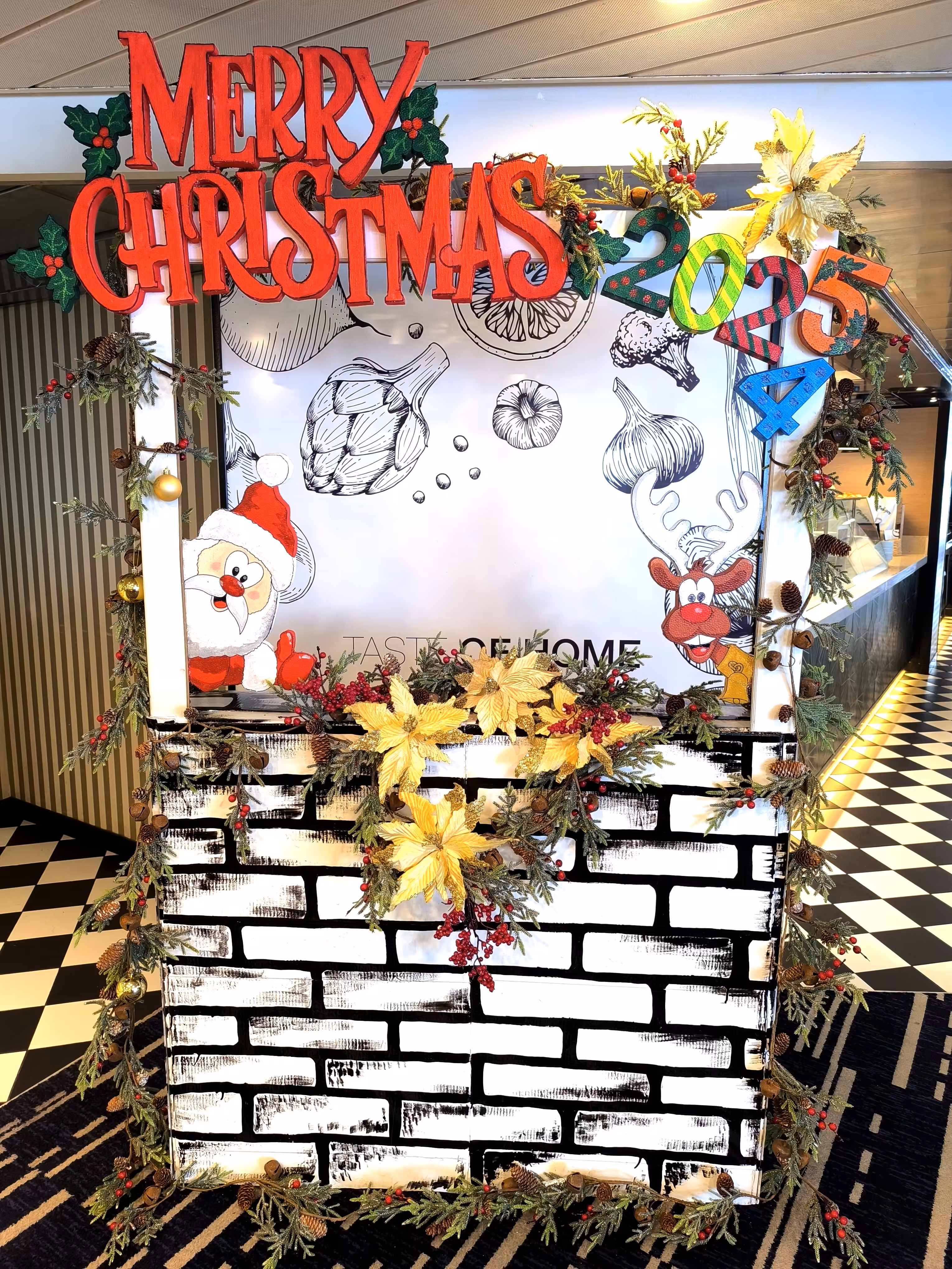 Merry Christmas #1 - Photezmas Special