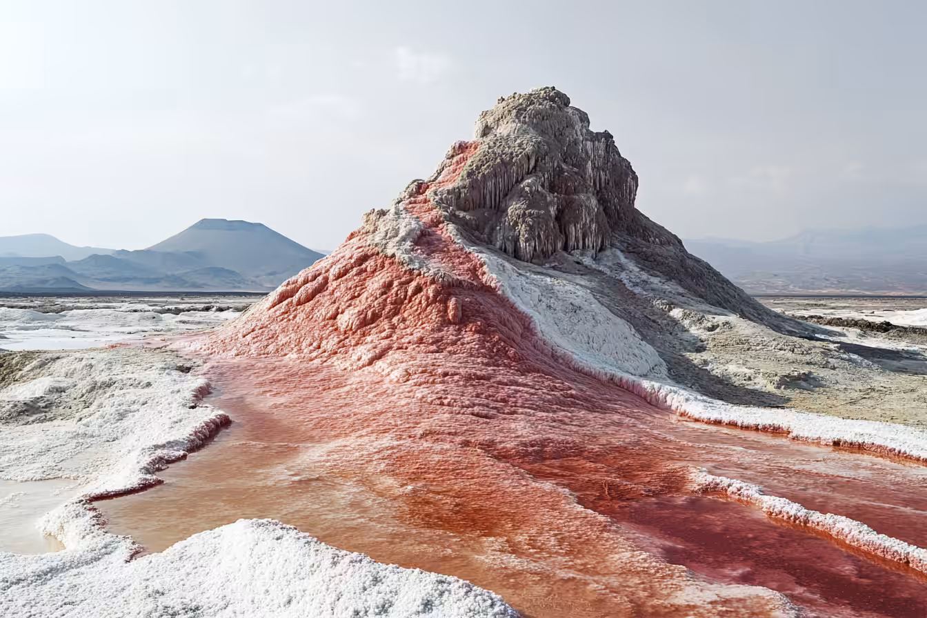 Red Mountains b