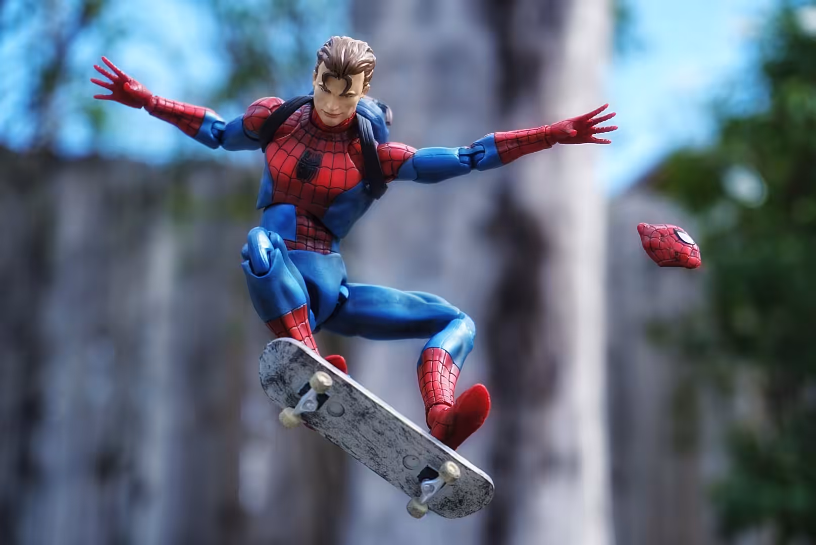 #8 - Spidey Kickflip