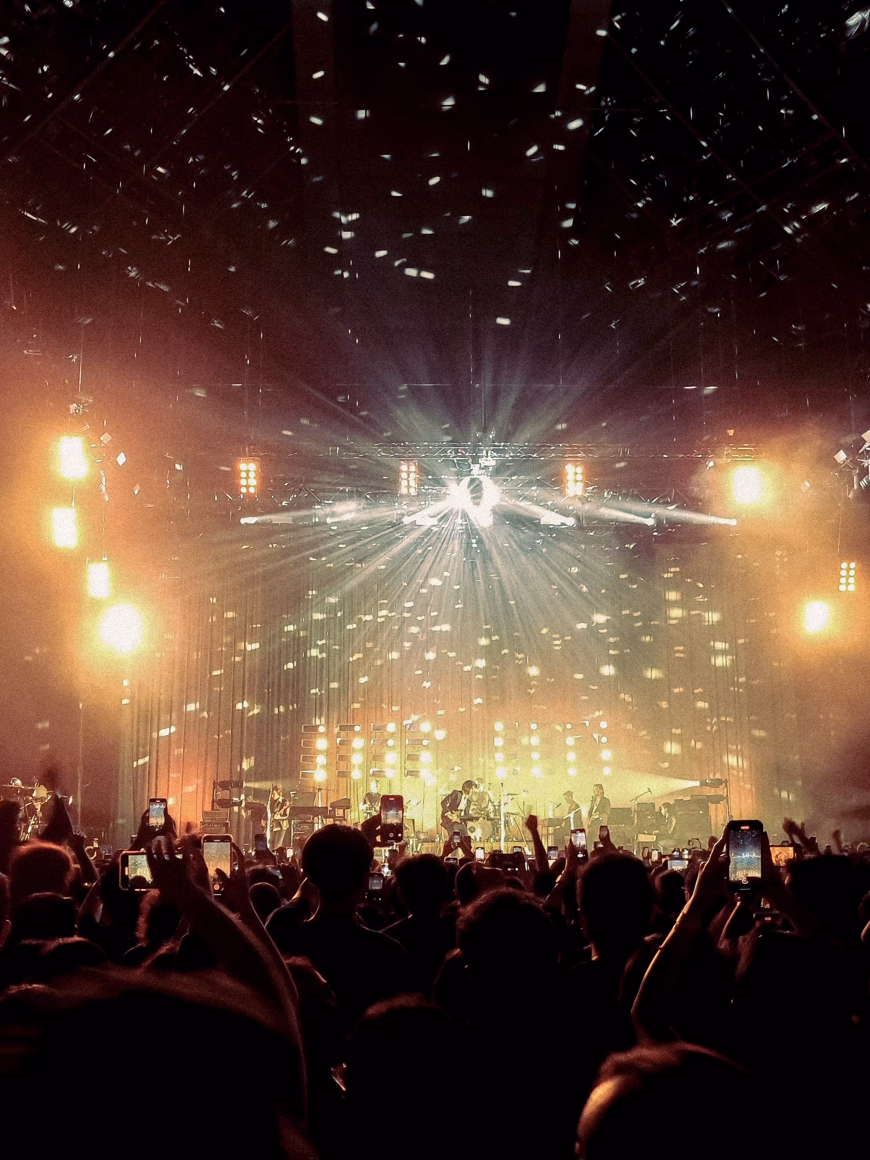 Ephemeral Perspectives: Mirror Ball Magic