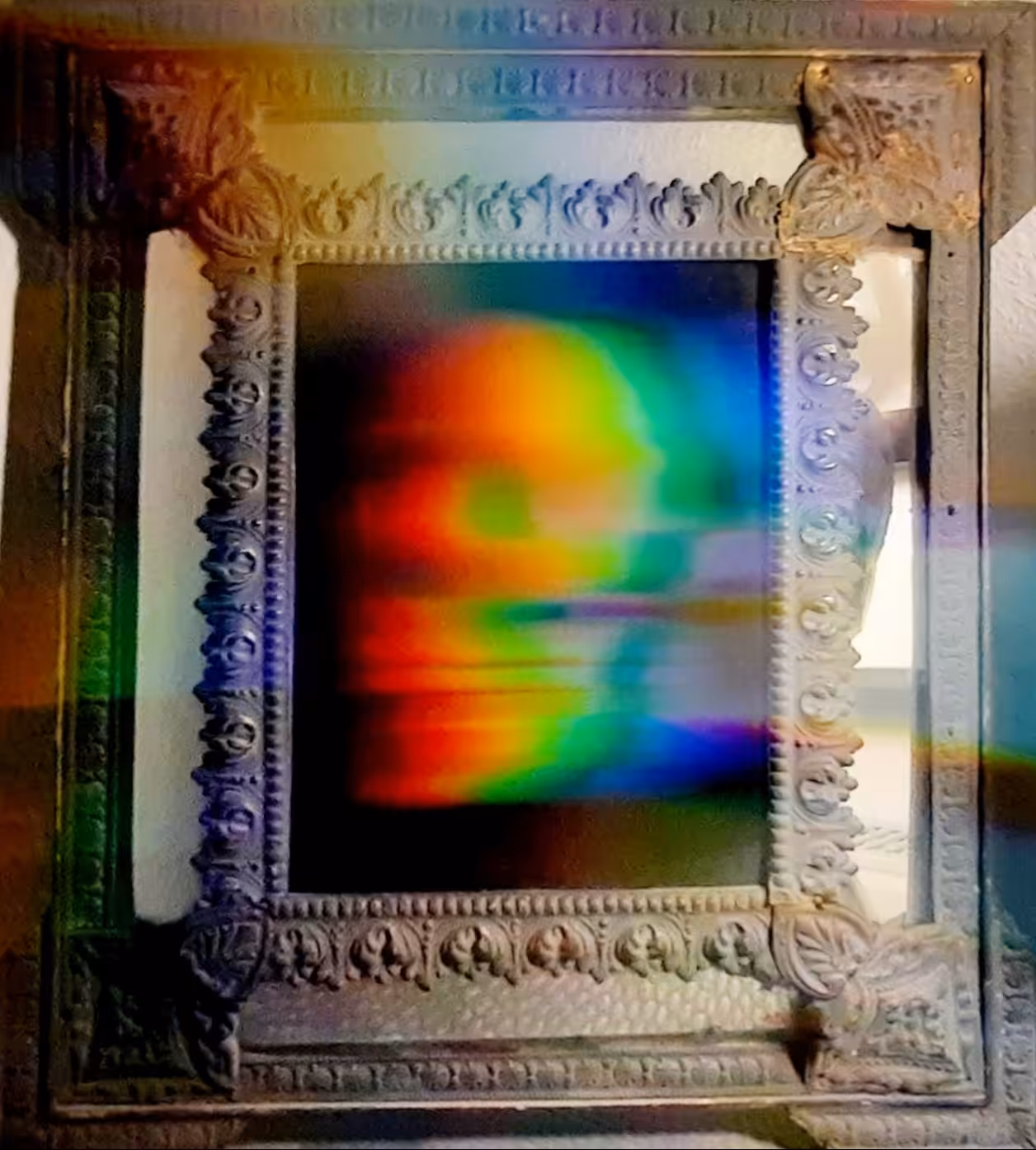 Spectral skull