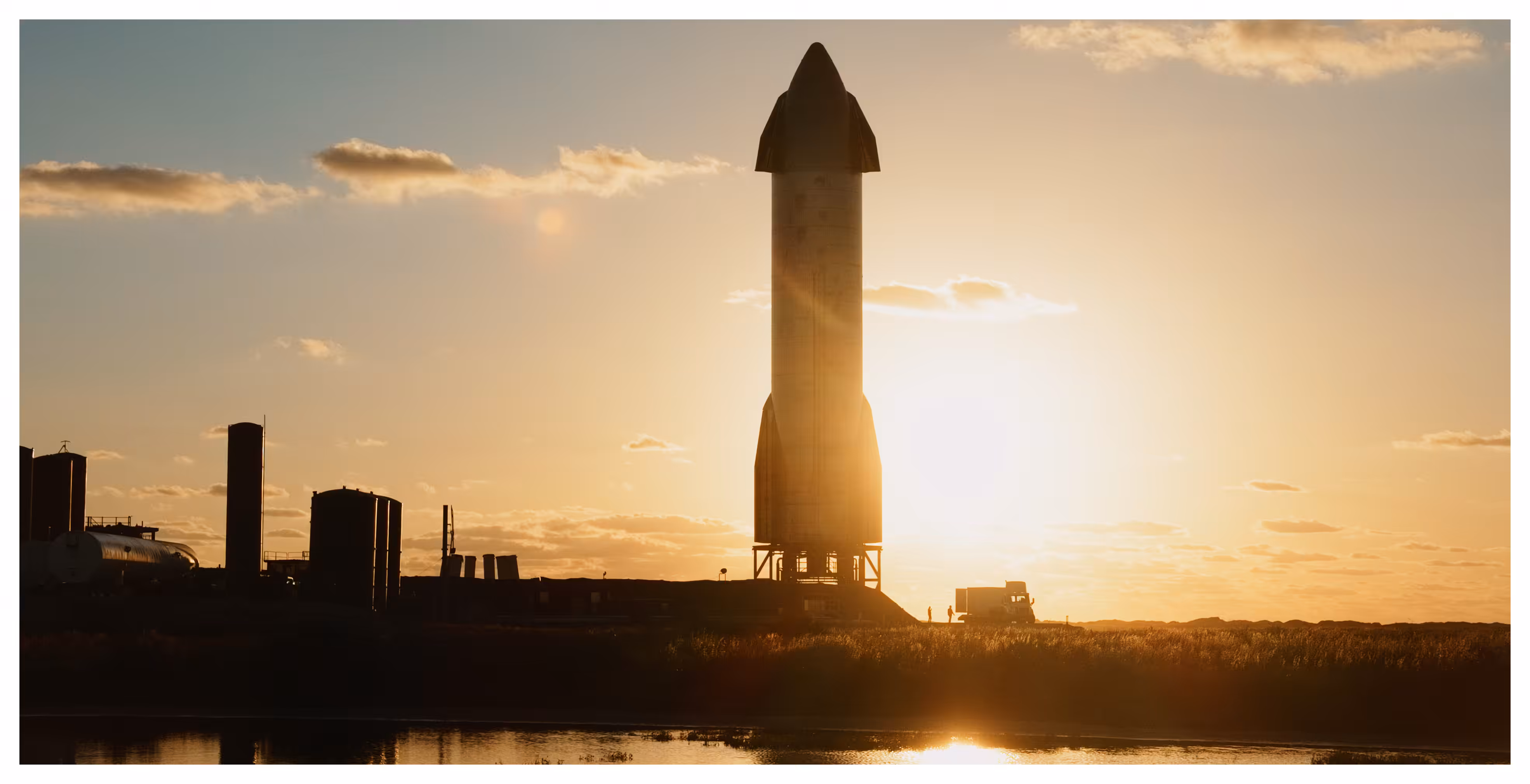 Starship: Humans for scale