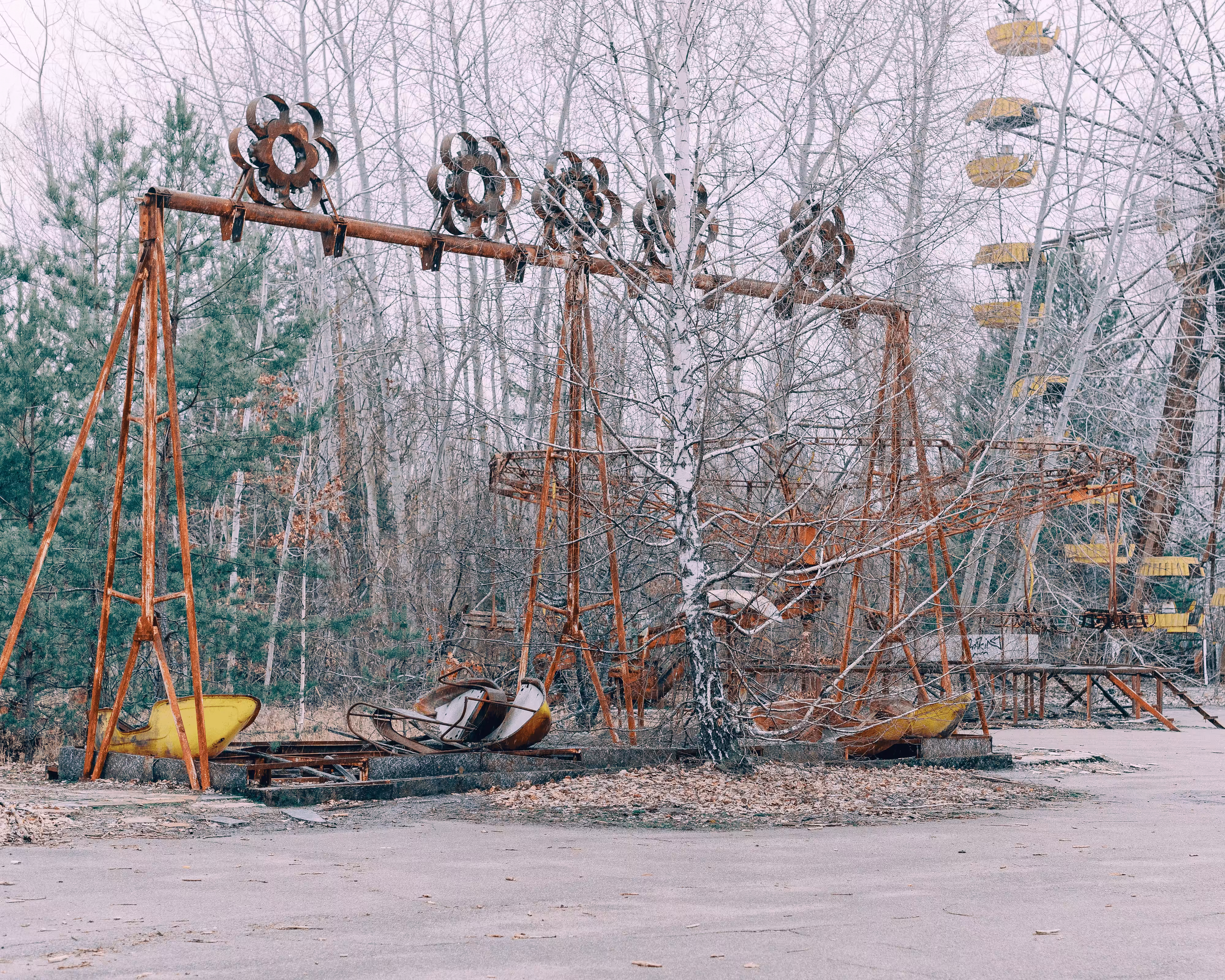 CONTAMINATED #4 - Only wind chimes IV