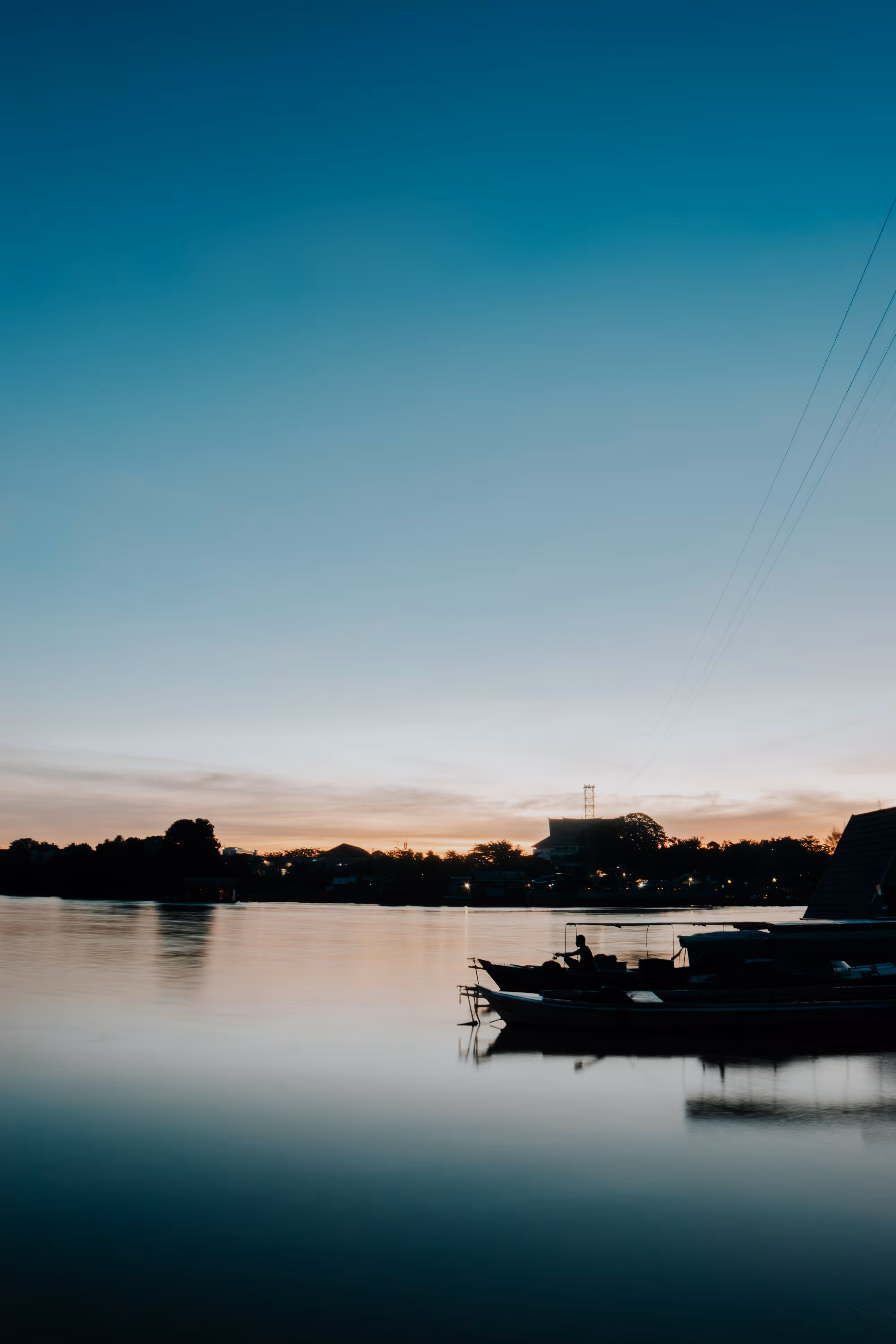 DUSK