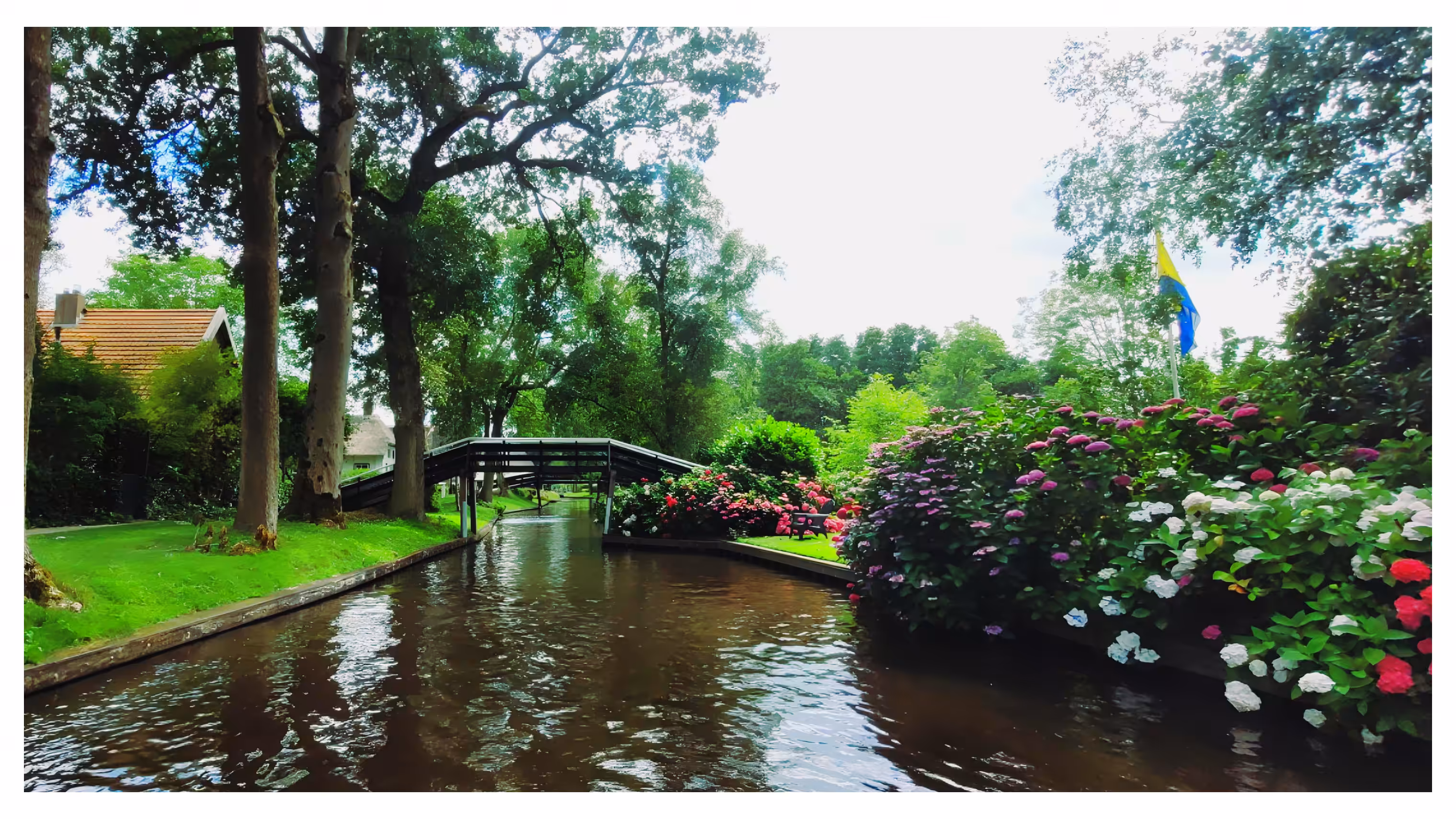 Giethoorn Village Canals