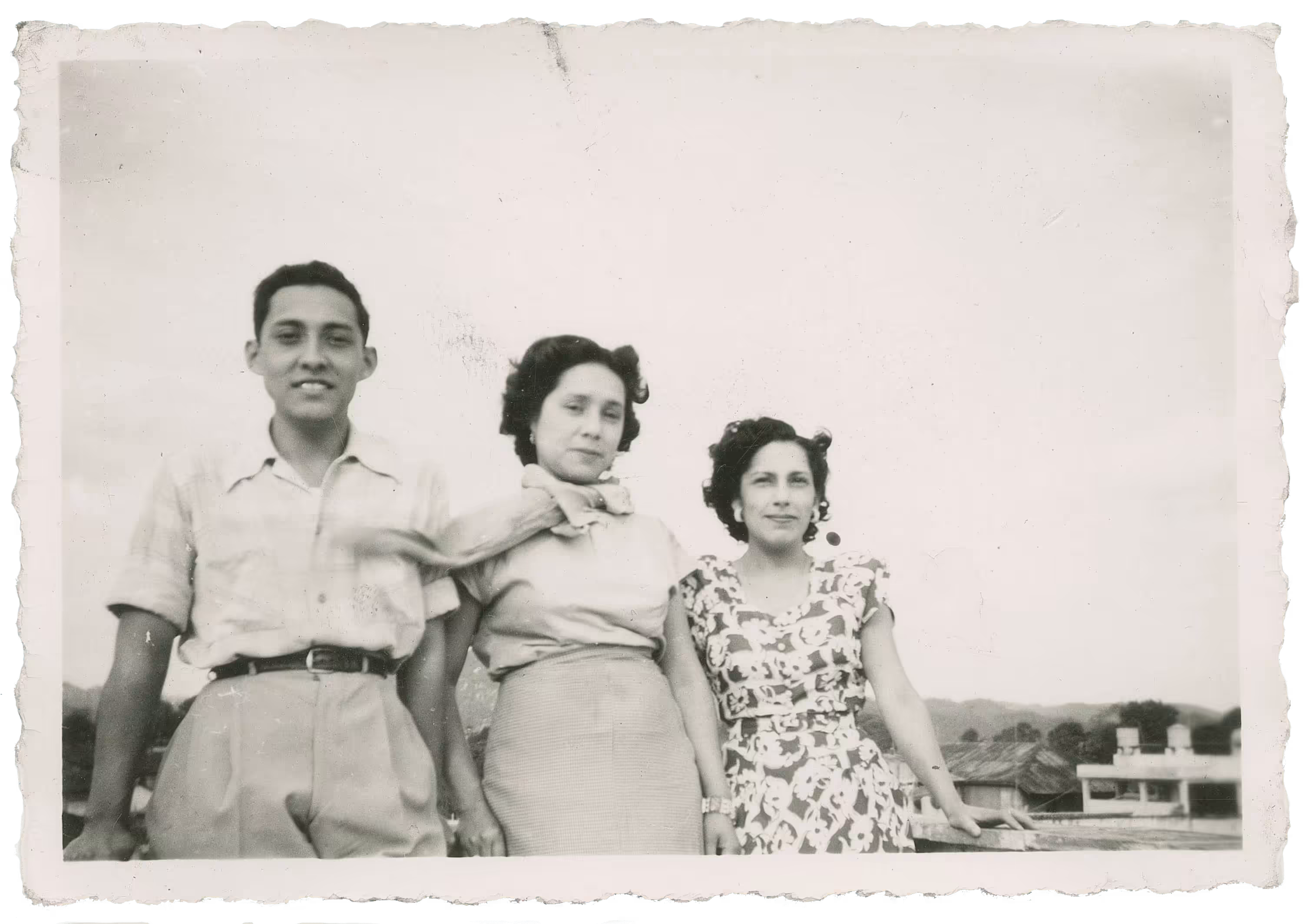 20th Century Photographs from The Alejandro Cartagena Archives: Group of friends #52